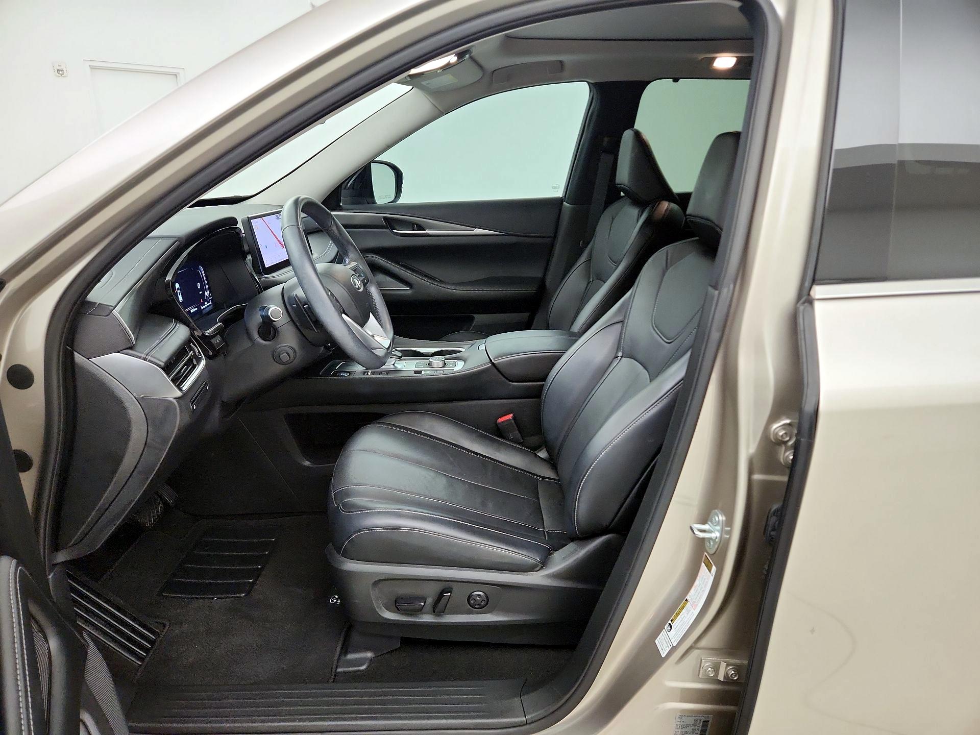 Thumbnail: 2023 INFINITI QX60 - 9