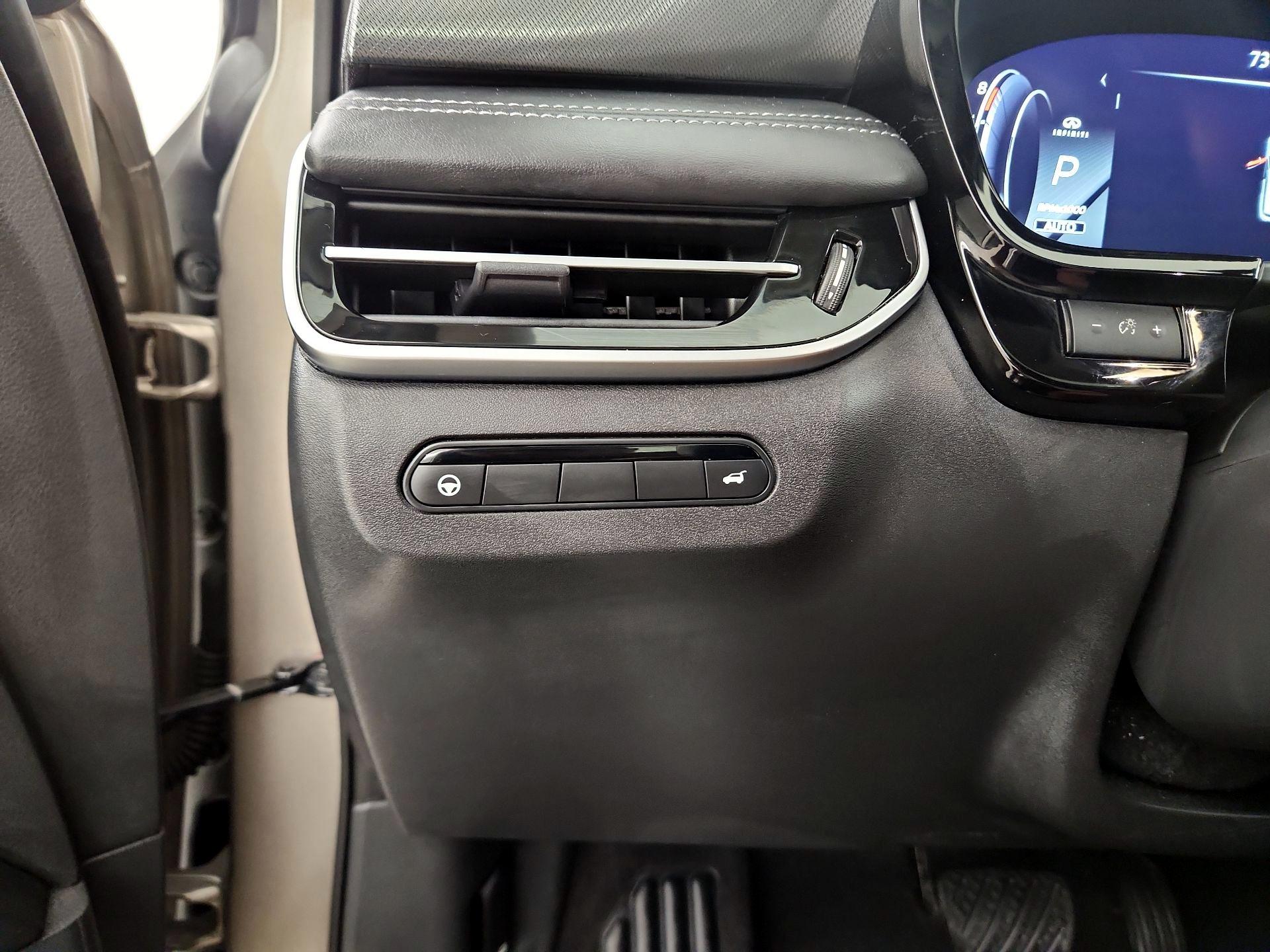 Thumbnail: 2023 INFINITI QX60 - 11