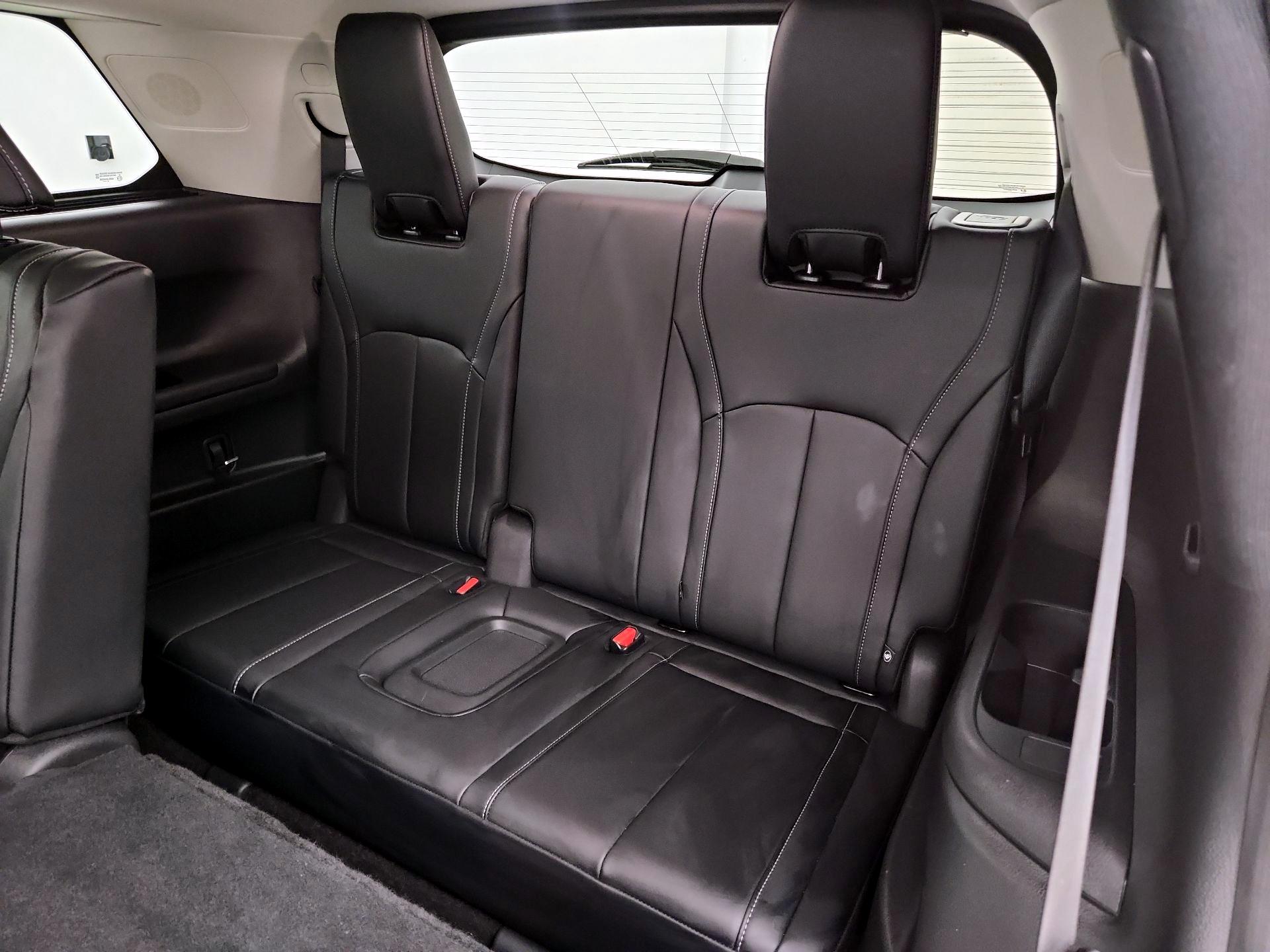 Thumbnail: 2023 INFINITI QX60 - 20