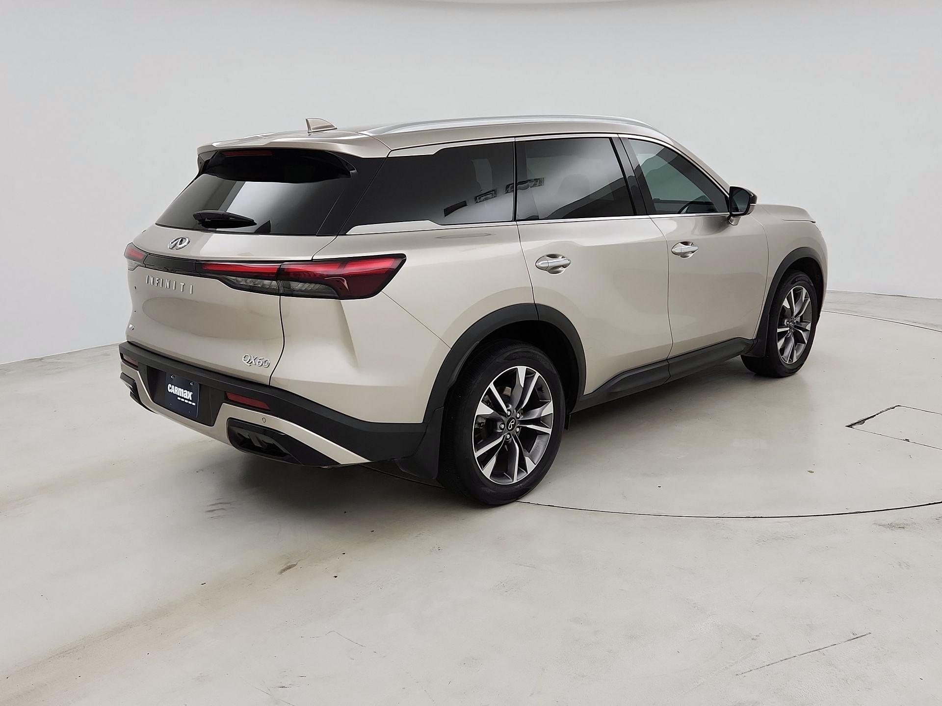 Thumbnail: 2023 INFINITI QX60 - 5