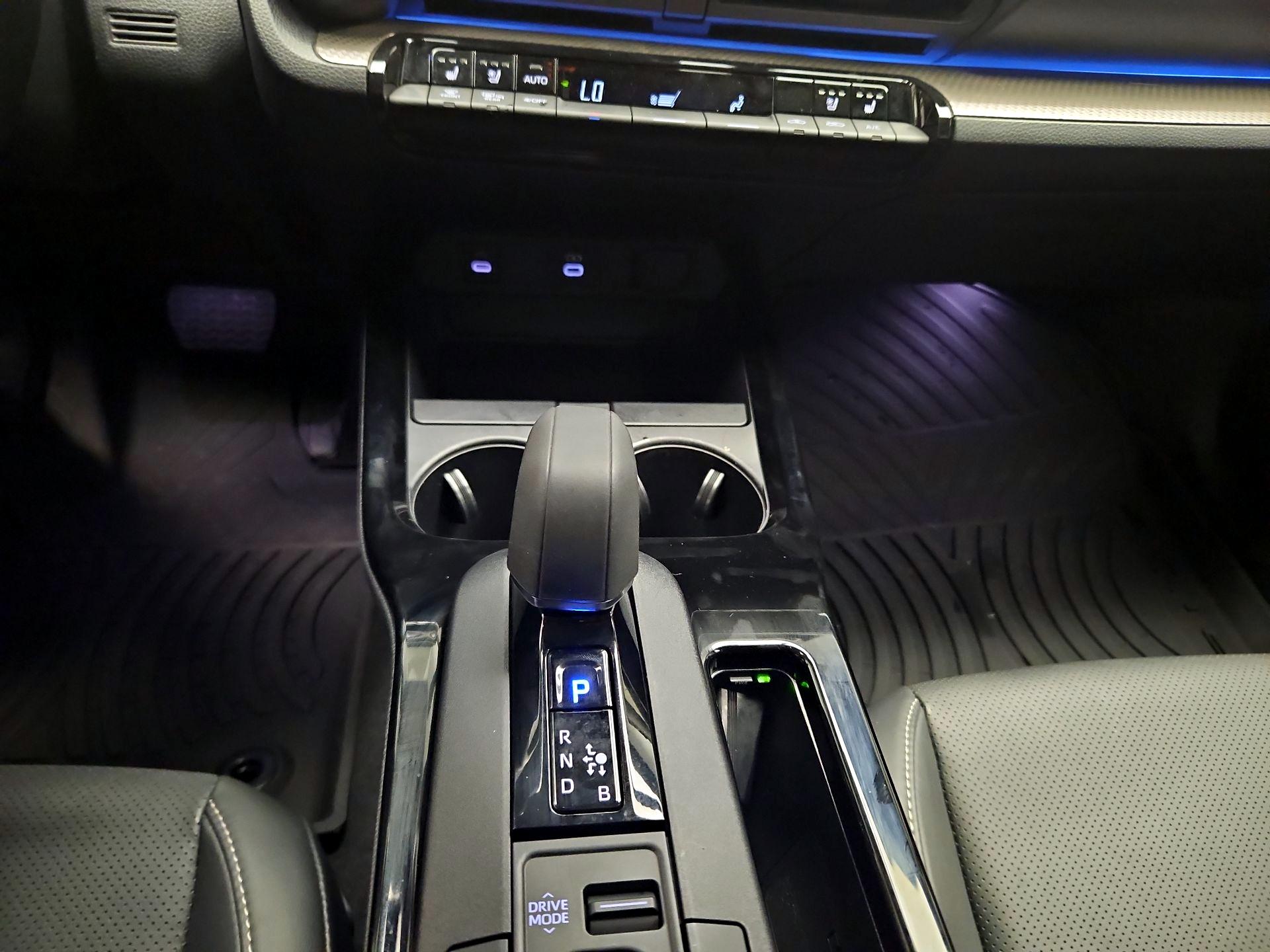 Thumbnail: 2024 Toyota Prius - 16