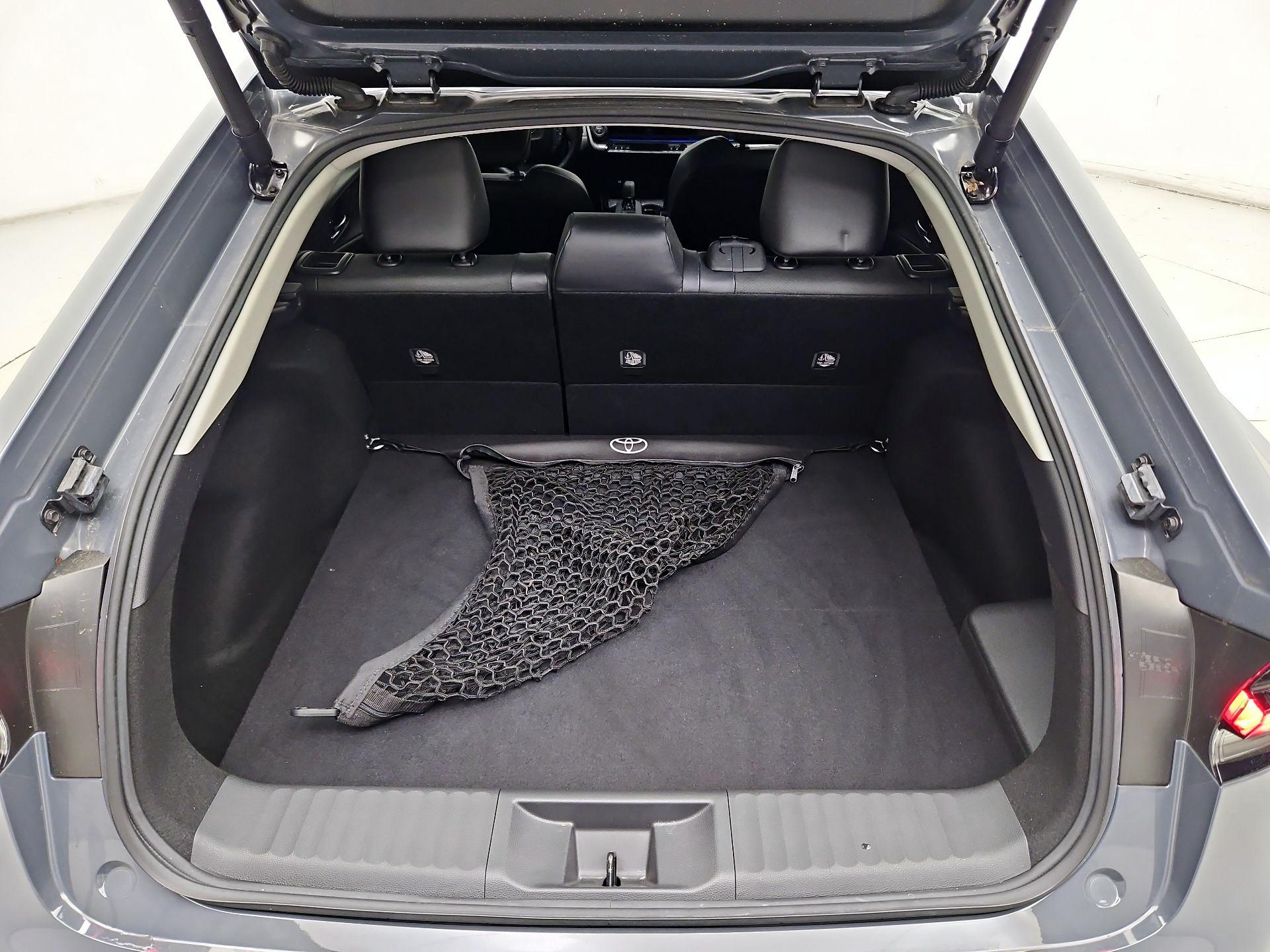 Thumbnail: 2024 Toyota Prius - 18