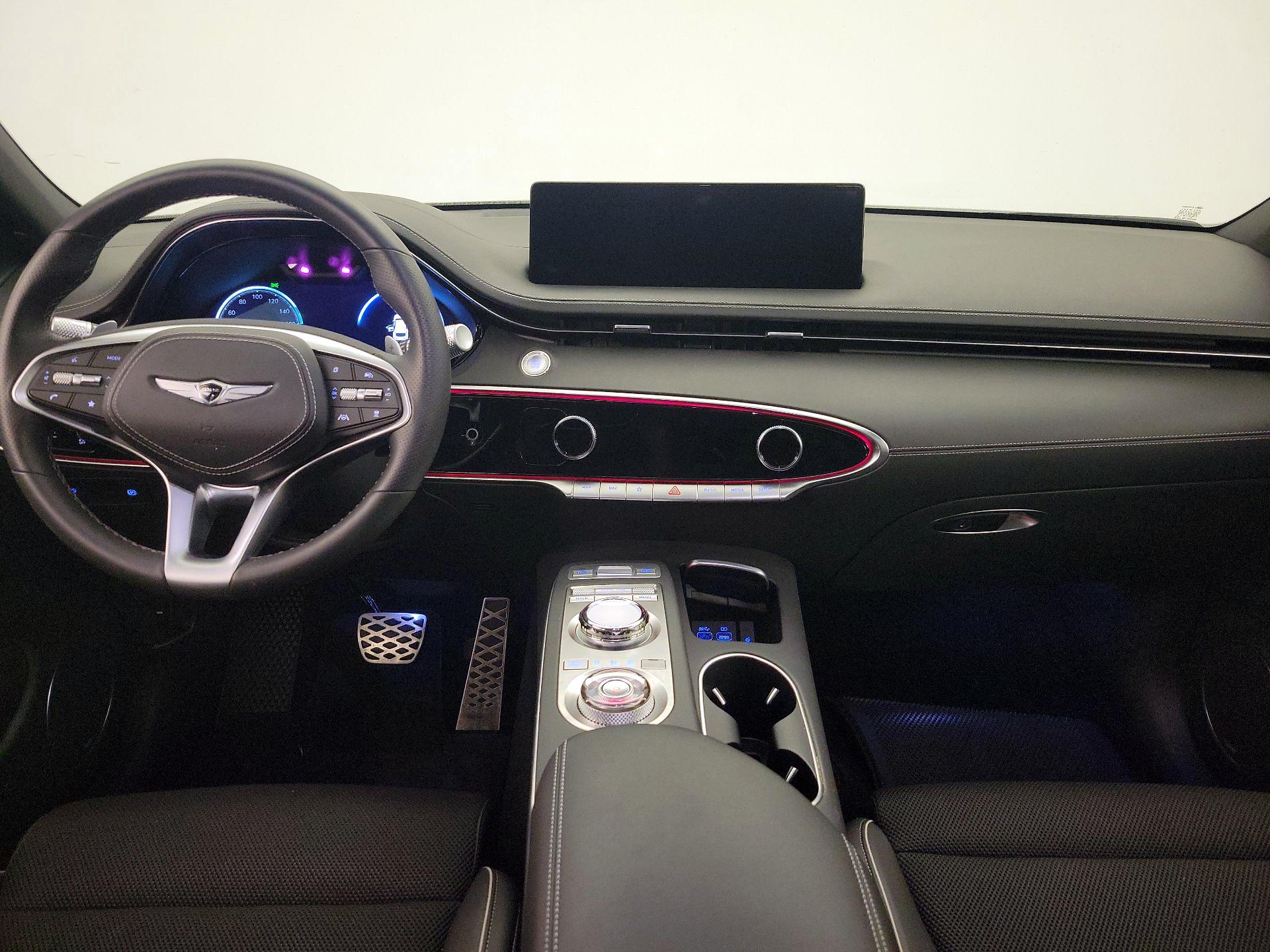 Thumbnail: 2024 Genesis GV70 - 9