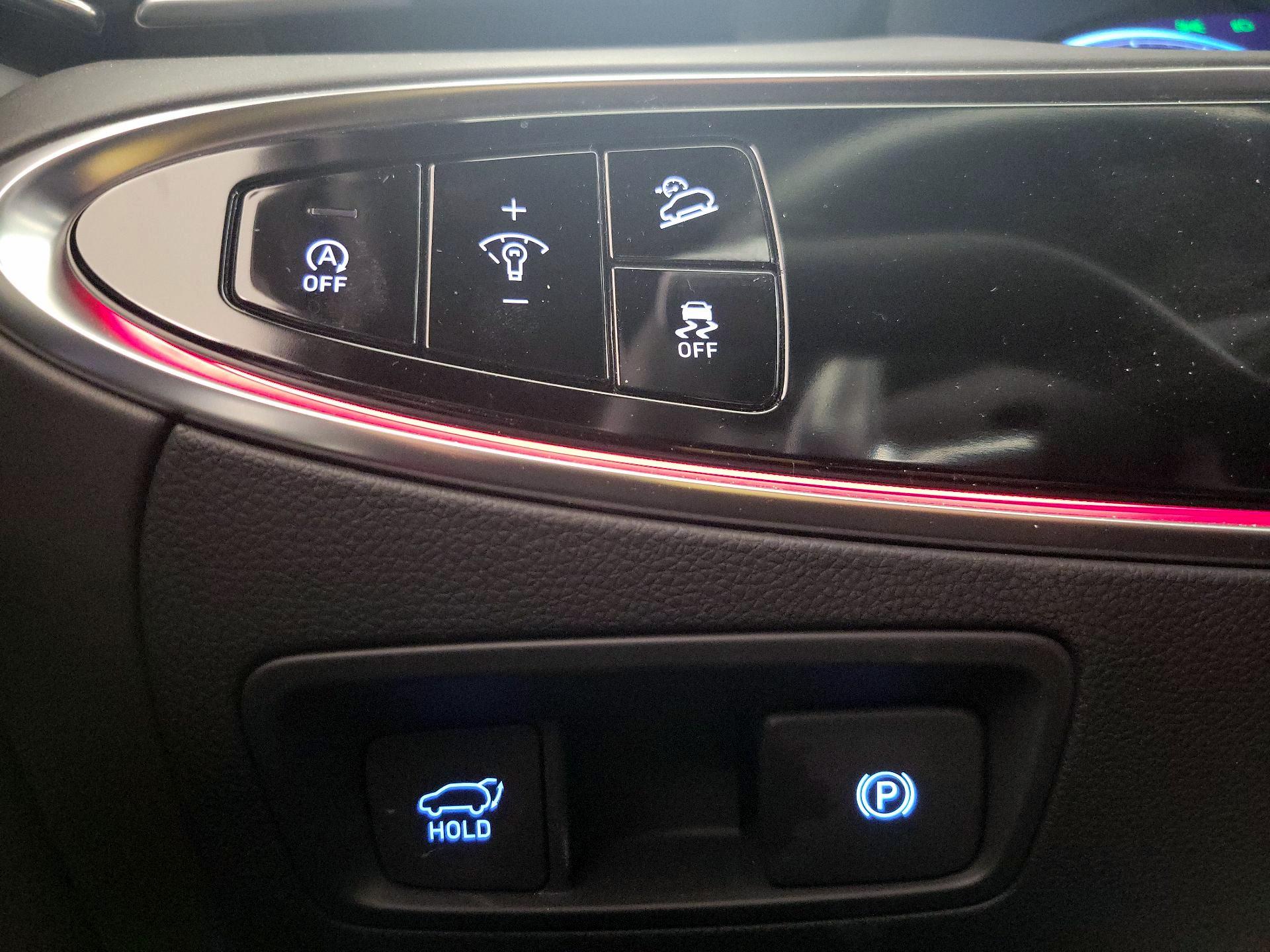 Thumbnail: 2024 Genesis GV70 - 13