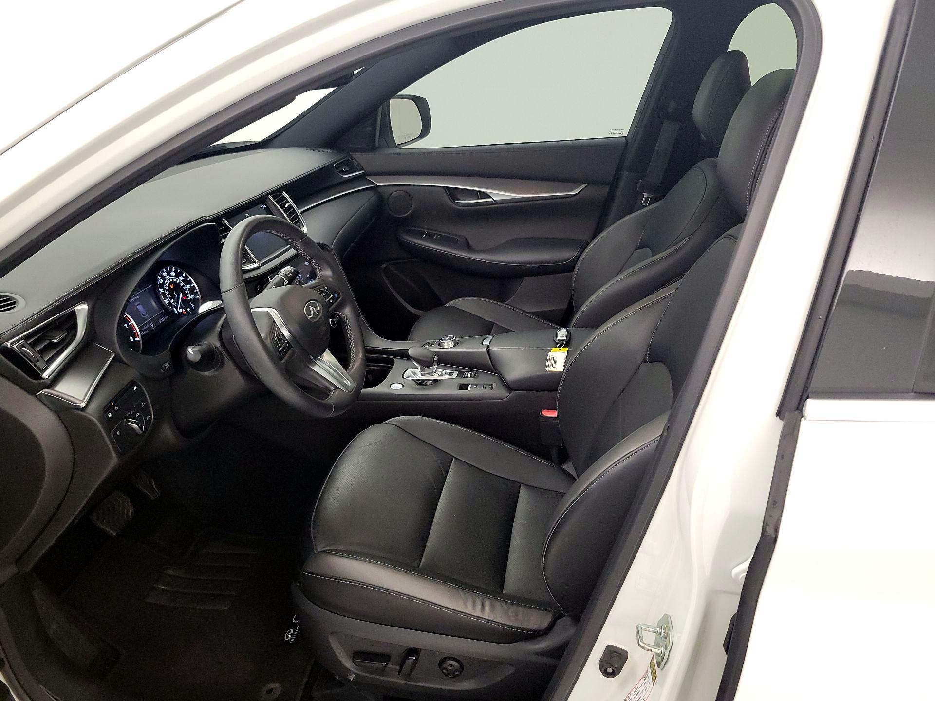 Thumbnail: 2022 INFINITI QX50 - 11