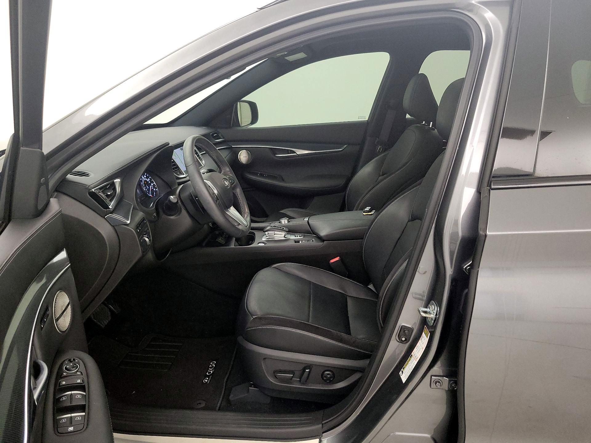 Thumbnail: 2024 INFINITI QX50 - 11