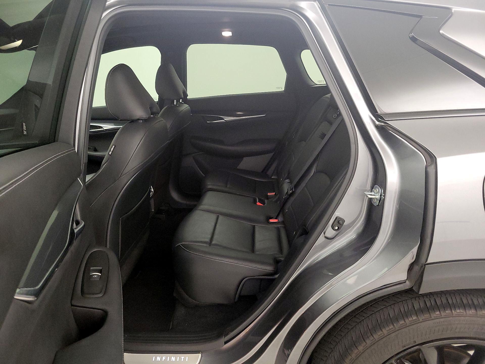 Thumbnail: 2024 INFINITI QX50 - 20