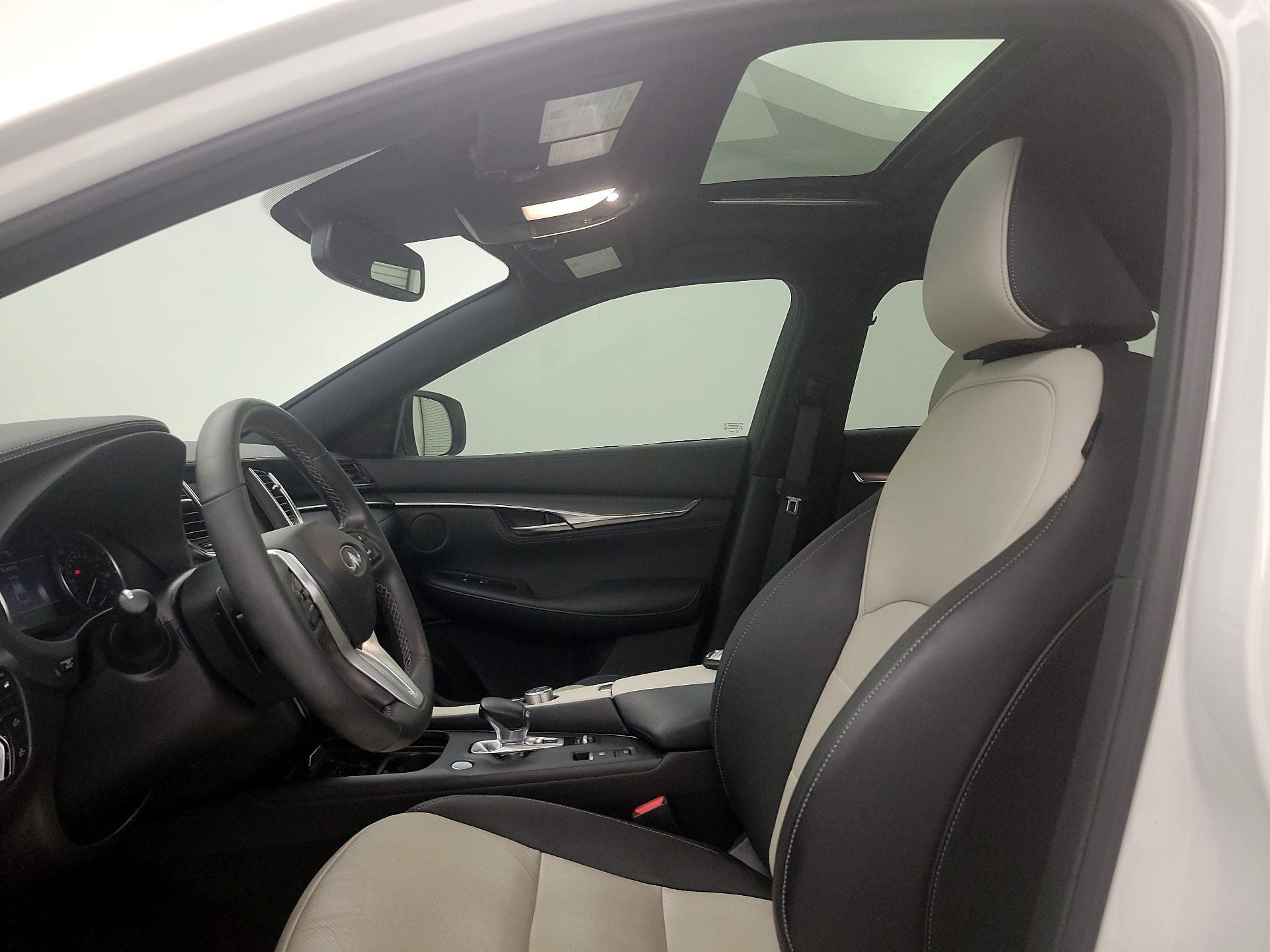 Thumbnail: 2023 INFINITI QX55 - 19