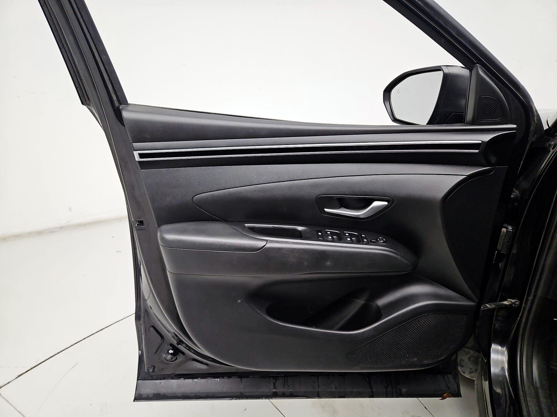 Thumbnail: 2022 Hyundai Santa Cruz - 12