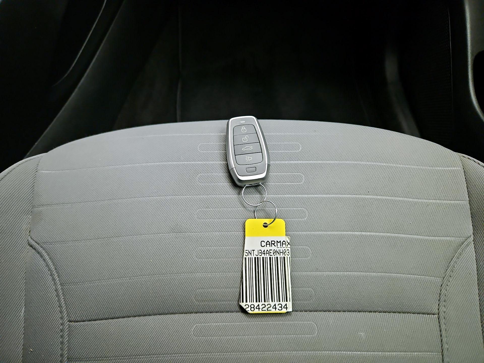 Thumbnail: 2022 Hyundai Santa Cruz - 20