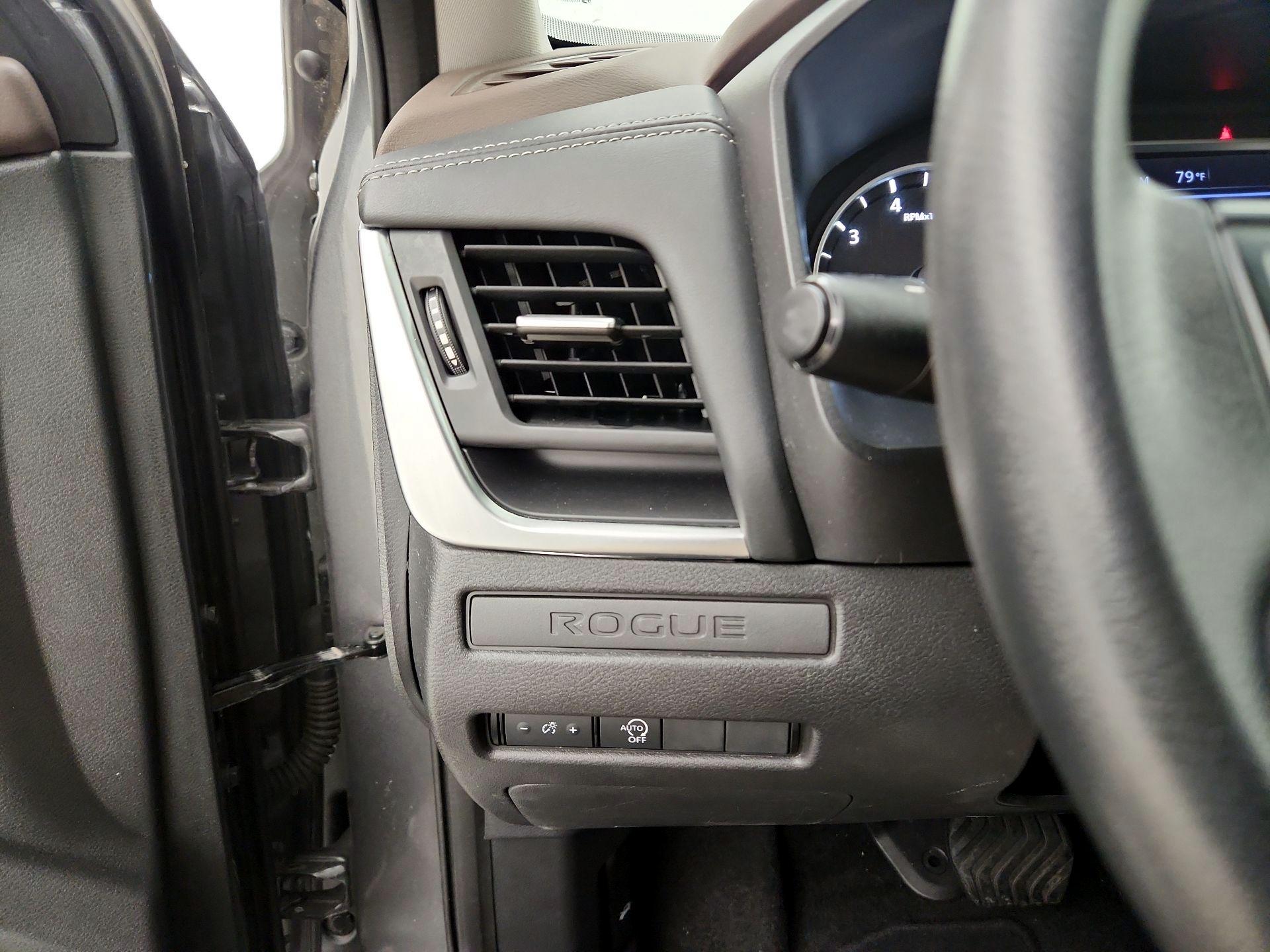 Thumbnail: 2023 Nissan Rogue - 13