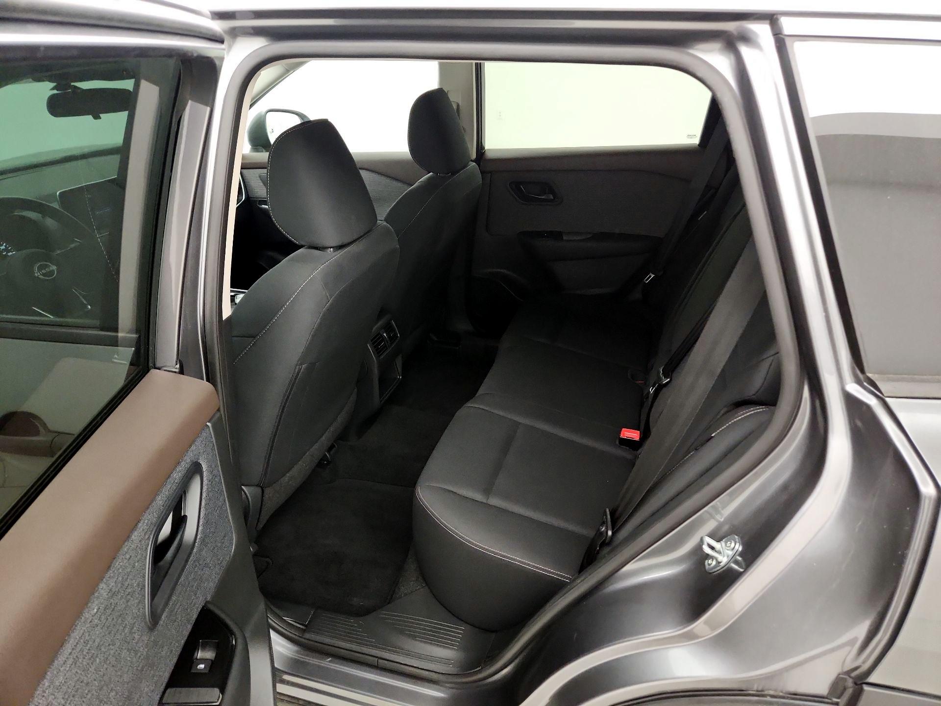 Thumbnail: 2023 Nissan Rogue - 19