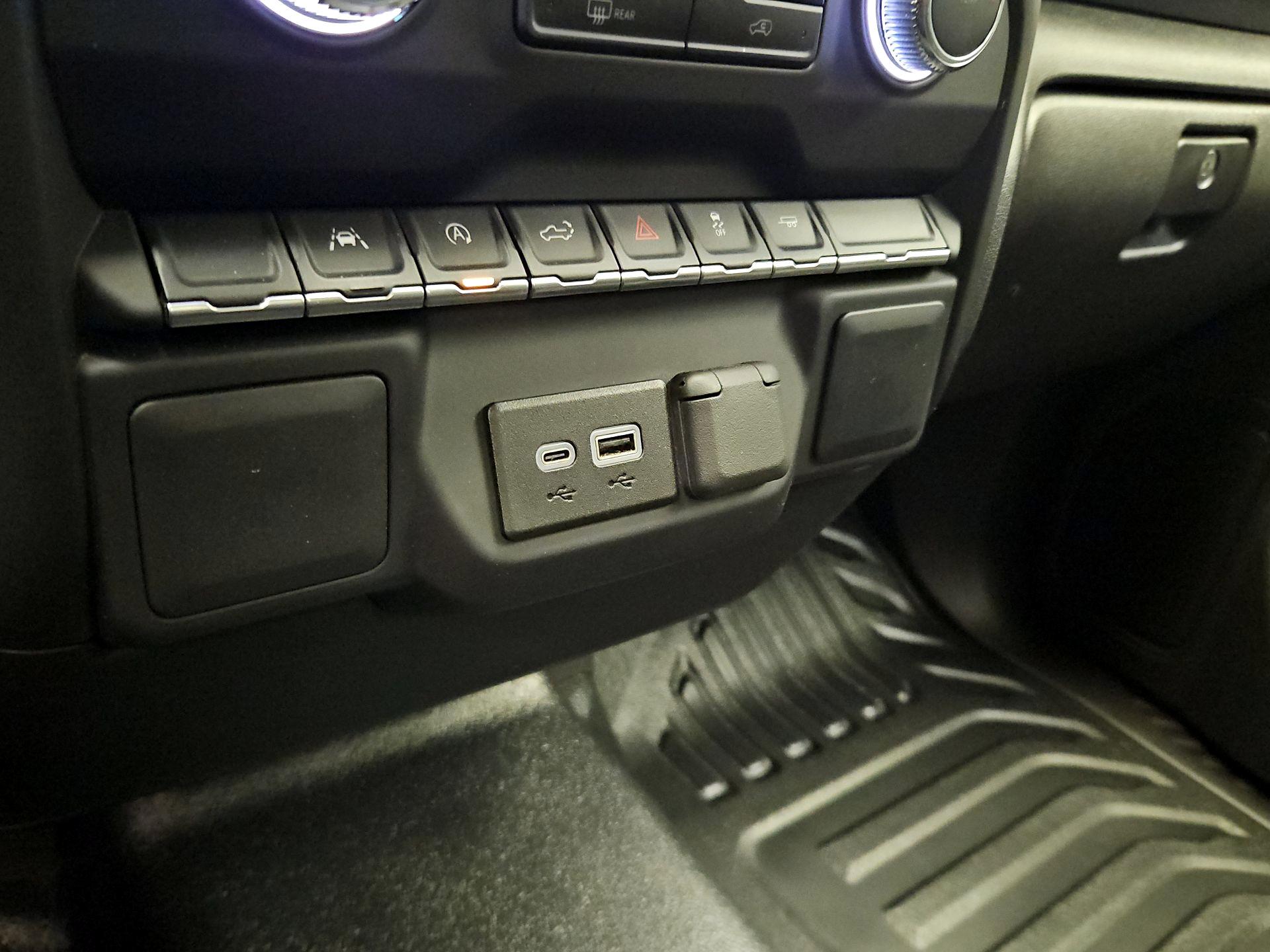 Thumbnail: 2023 GMC Sierra 1500 - 18