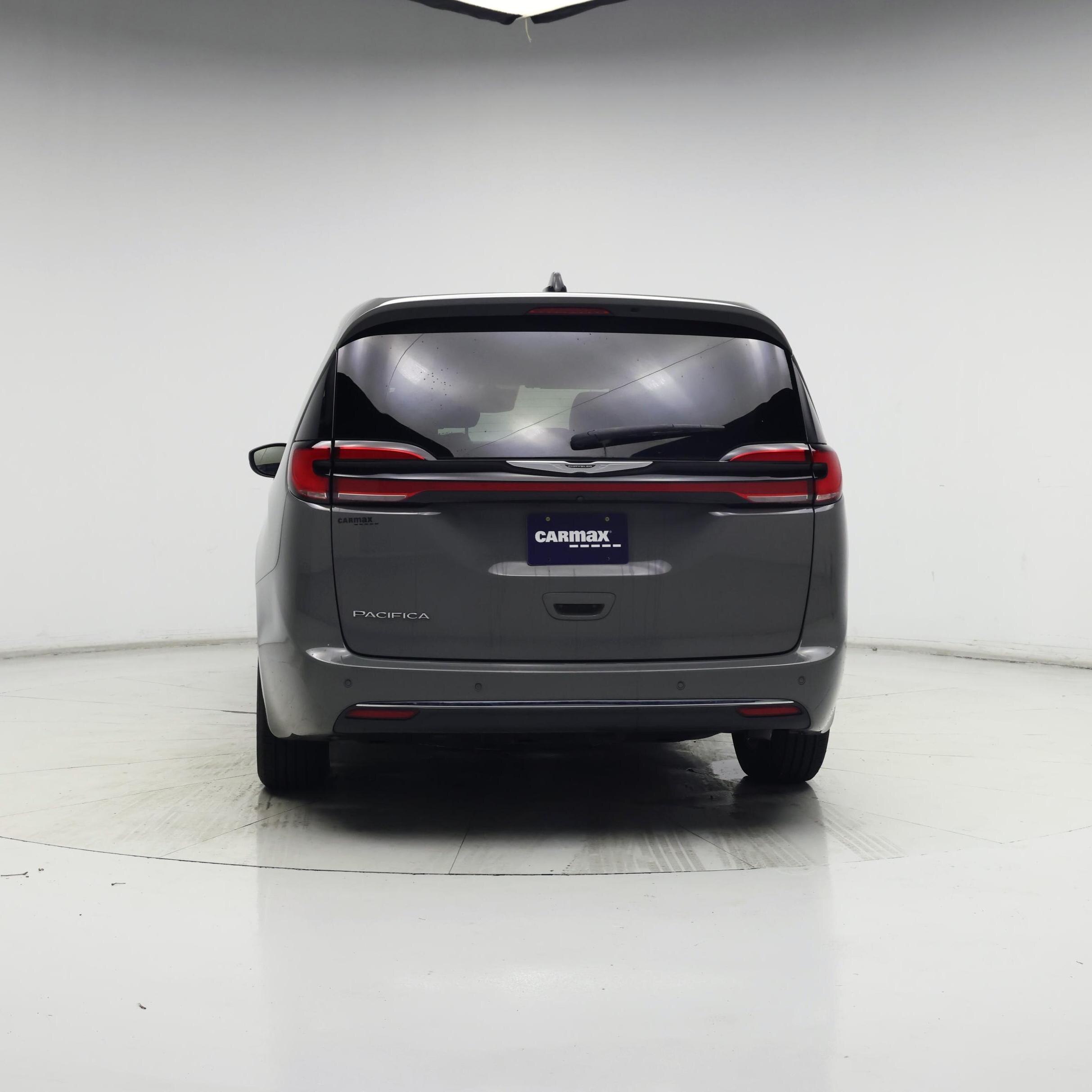 Thumbnail: 2023 Chrysler Pacifica - 6