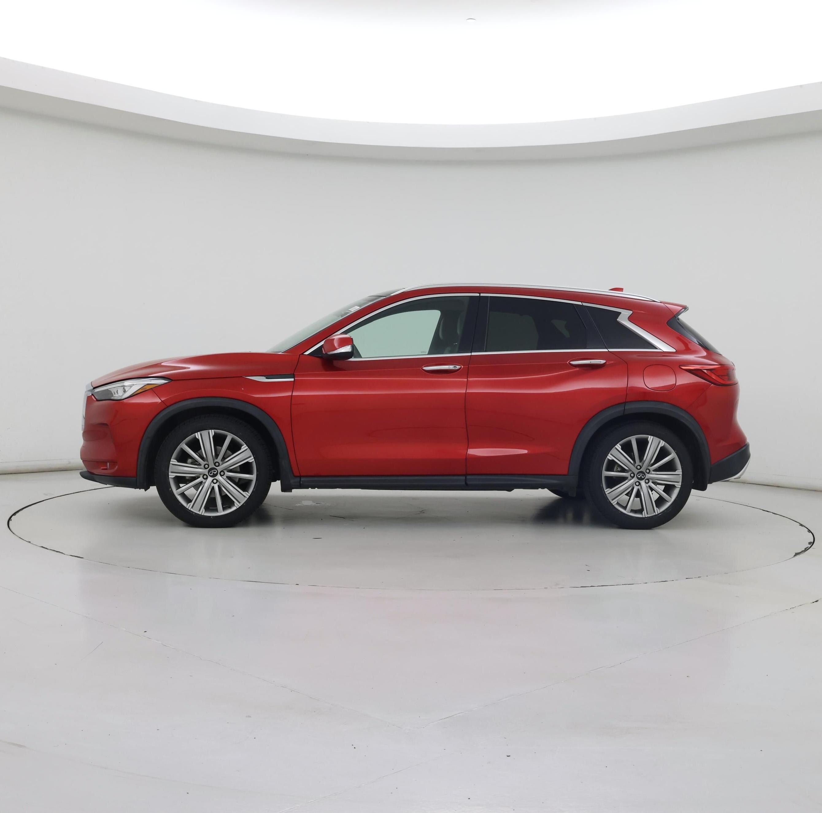 Thumbnail: 2021 INFINITI QX50 - 3