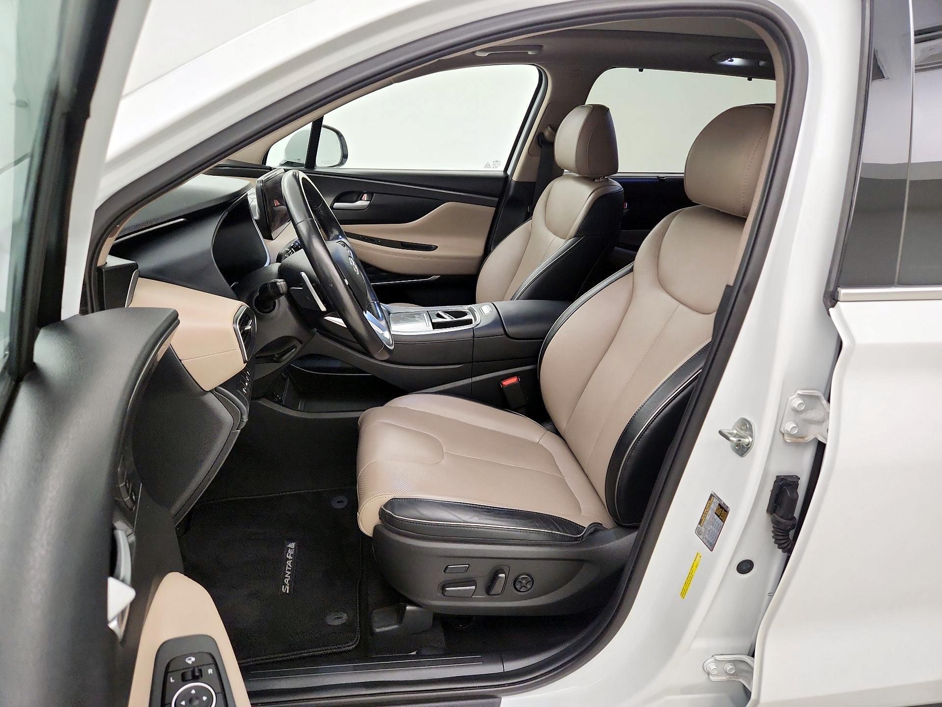 Thumbnail: 2022 Hyundai Santa Fe - 9