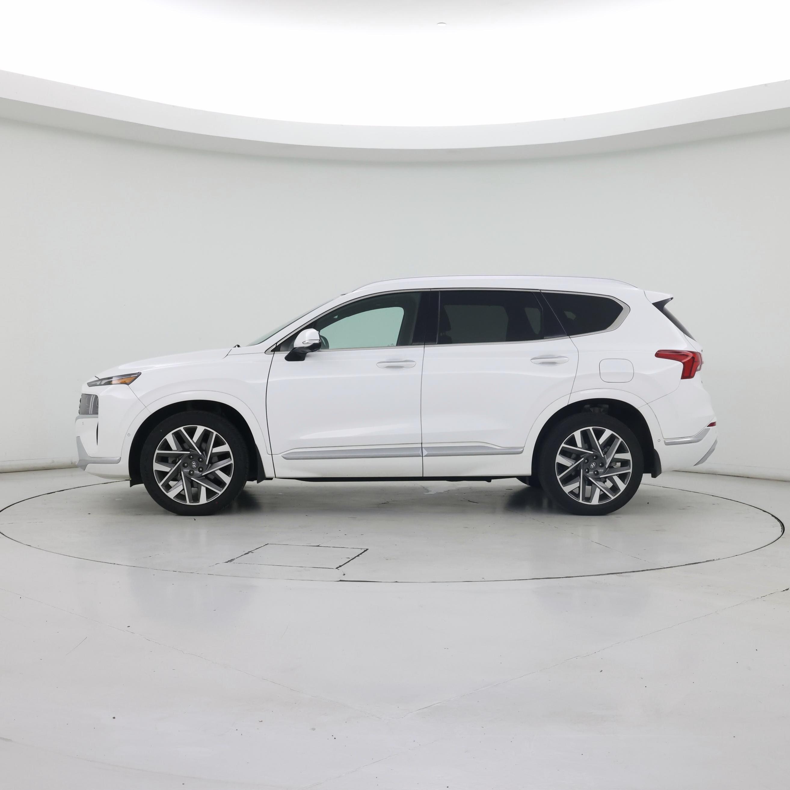 Thumbnail: 2023 Hyundai Santa Fe - 3