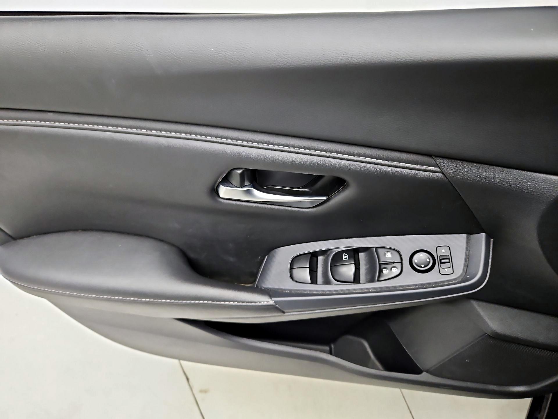 Thumbnail: 2024 Nissan Sentra - 12