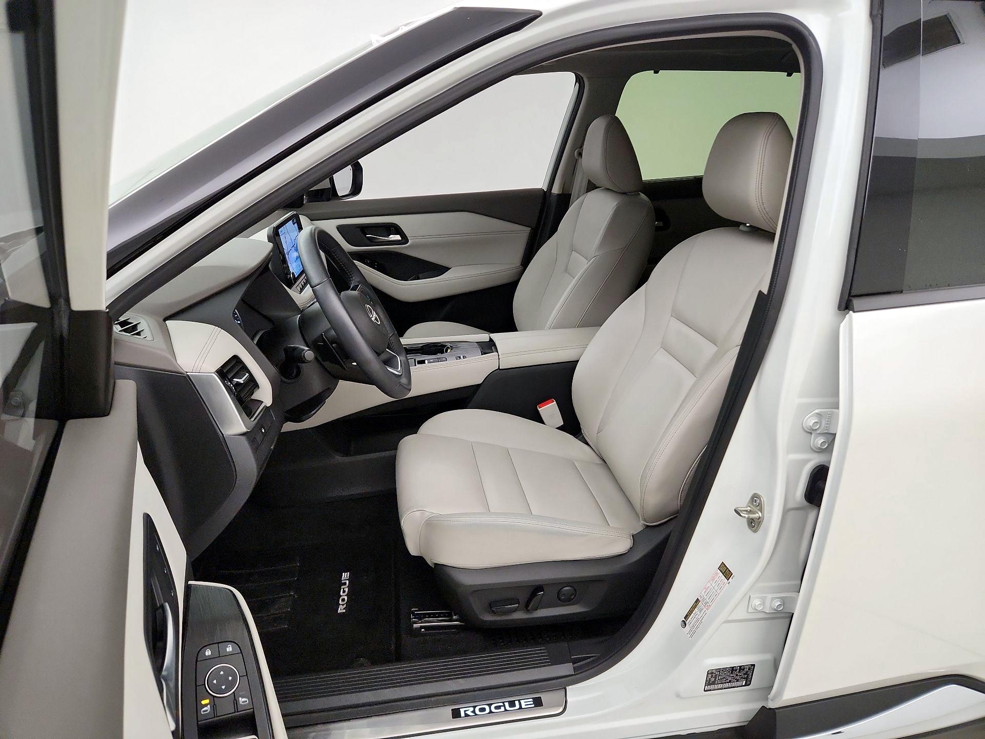 Thumbnail: 2023 Nissan Rogue - 9