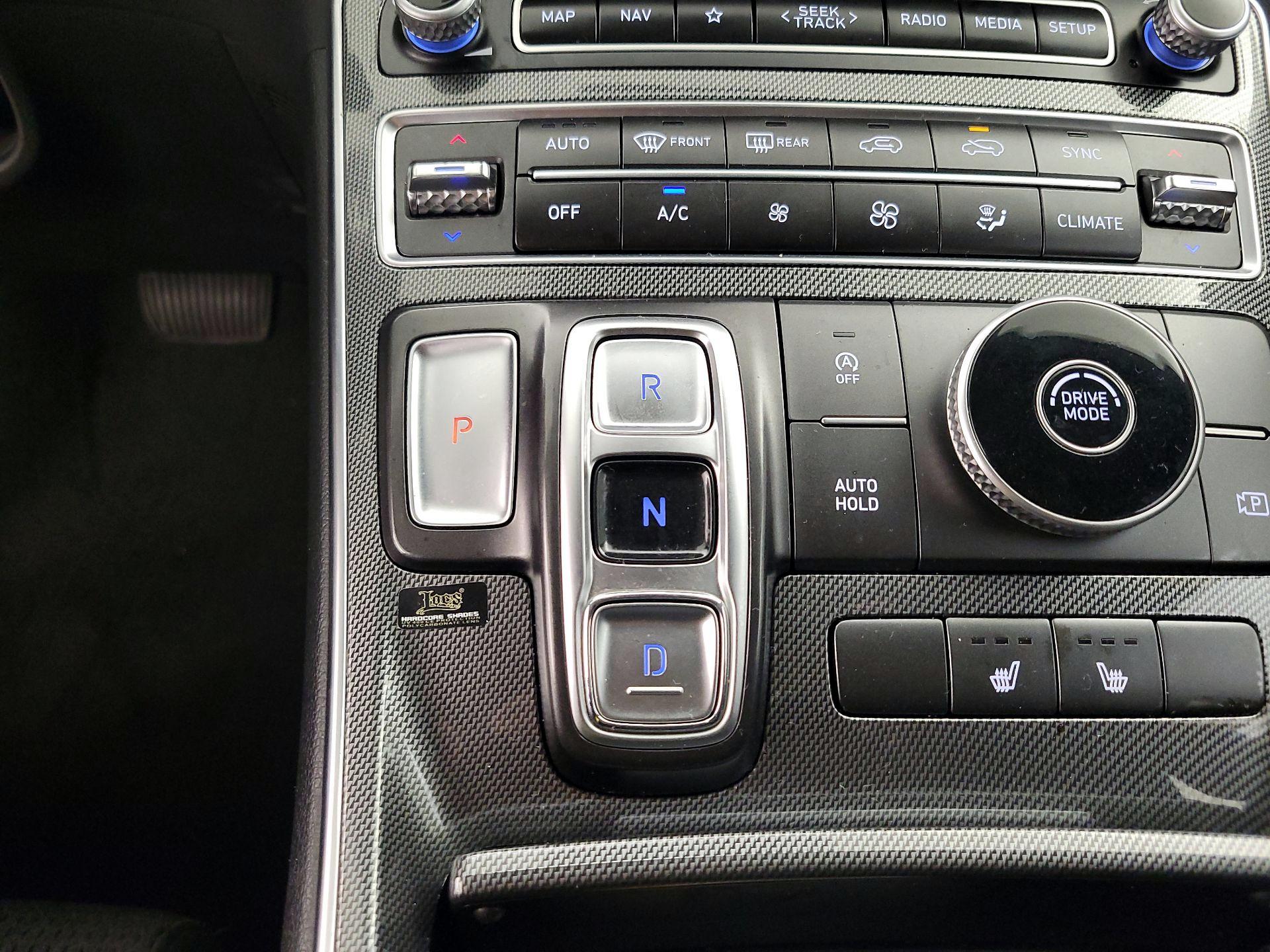 Thumbnail: 2023 Hyundai Santa Fe - 18