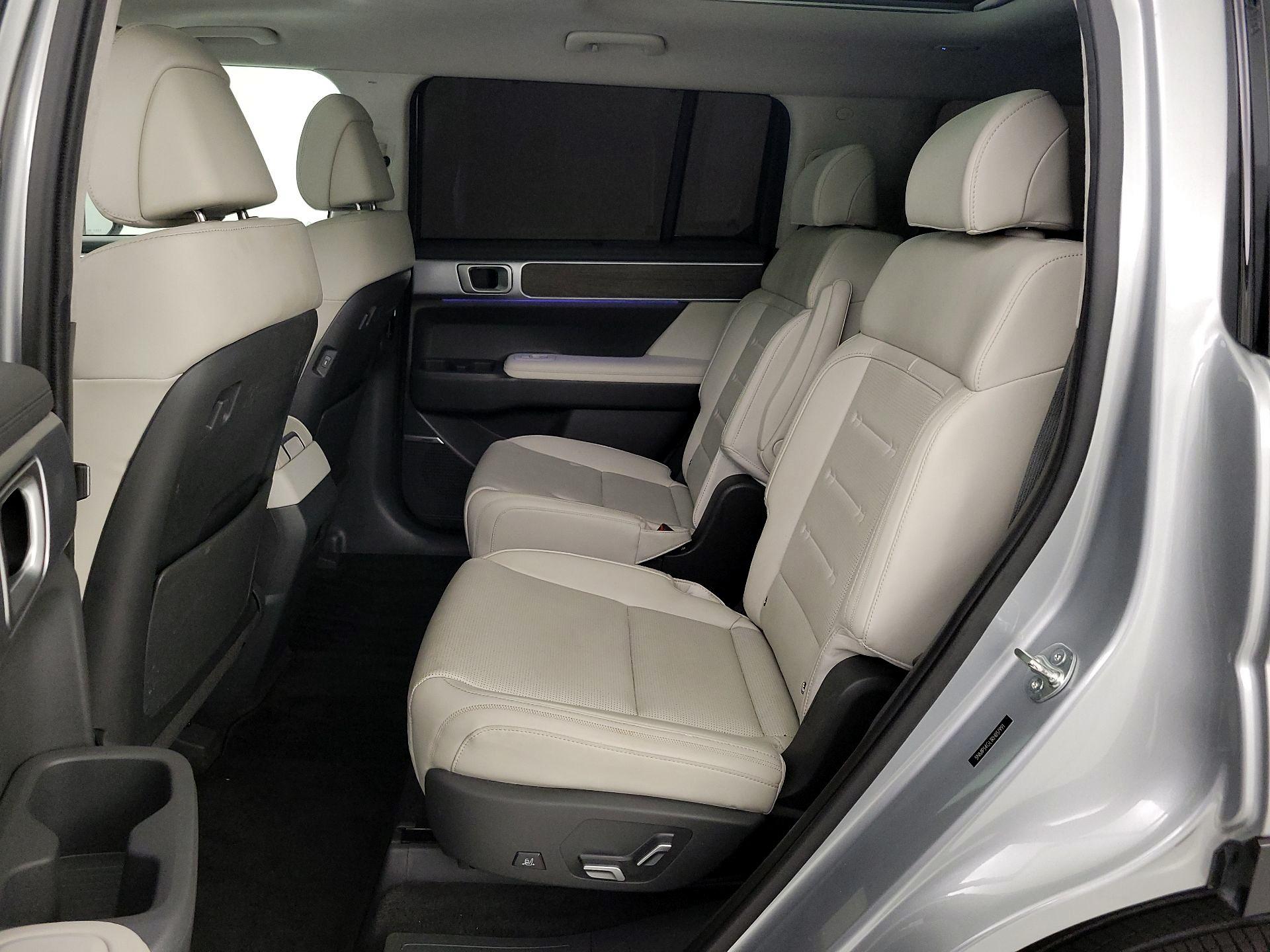 Thumbnail: 2024 Hyundai Santa Fe - 20