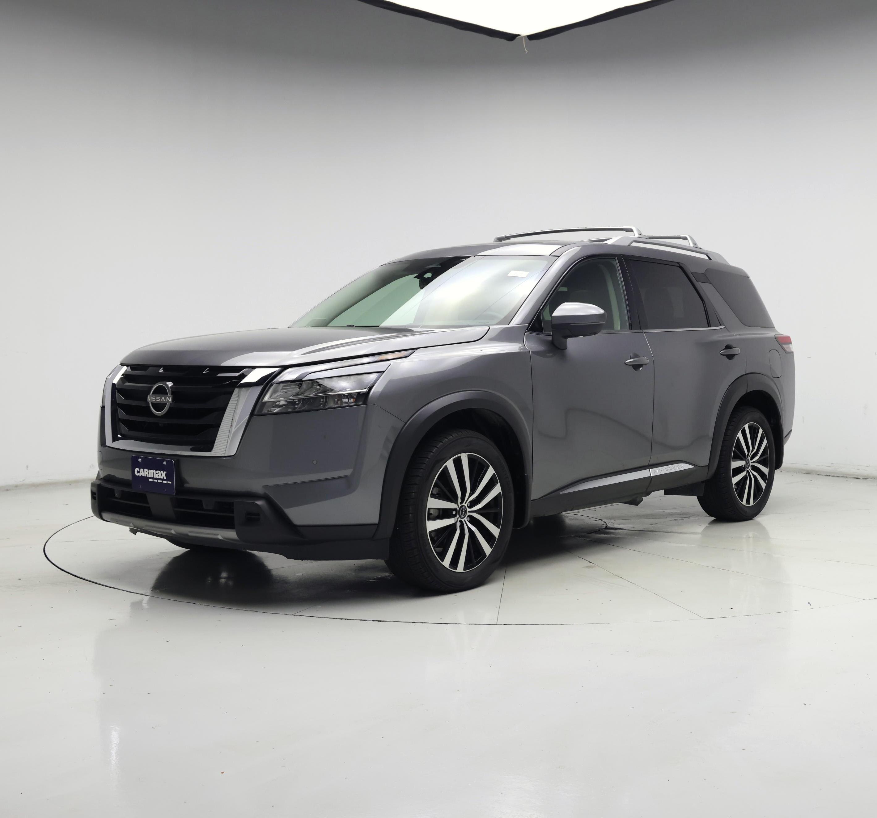 Thumbnail: 2023 Nissan Pathfinder - 4