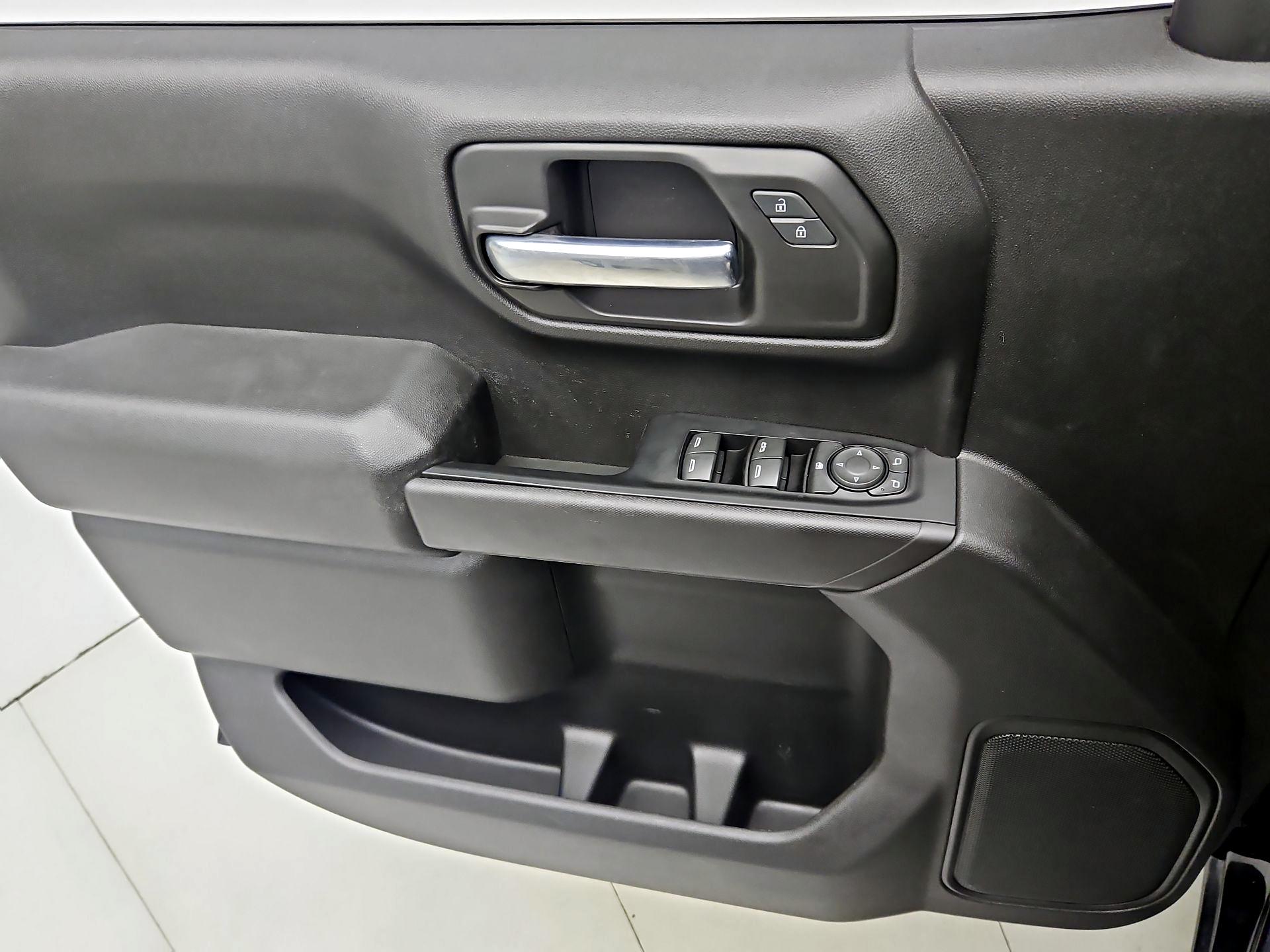 Thumbnail: 2022 Chevrolet Silverado 1500 - 12