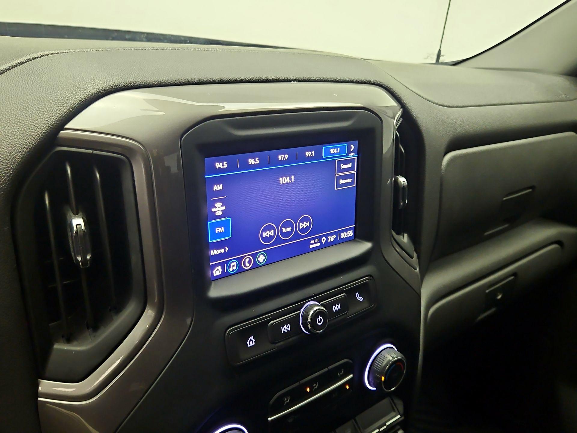 Thumbnail: 2022 Chevrolet Silverado 1500 - 15