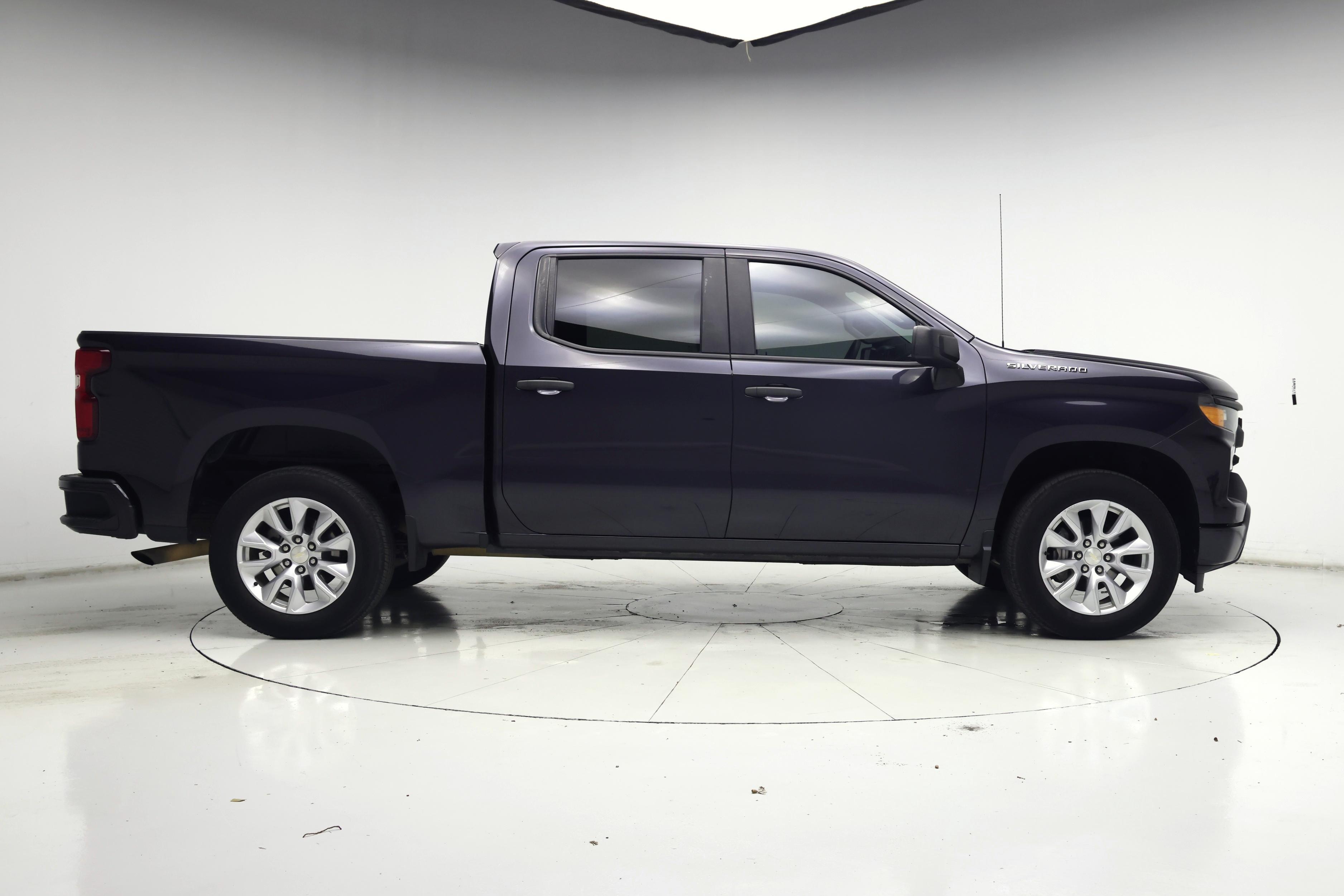 Thumbnail: 2022 Chevrolet Silverado 1500 - 7