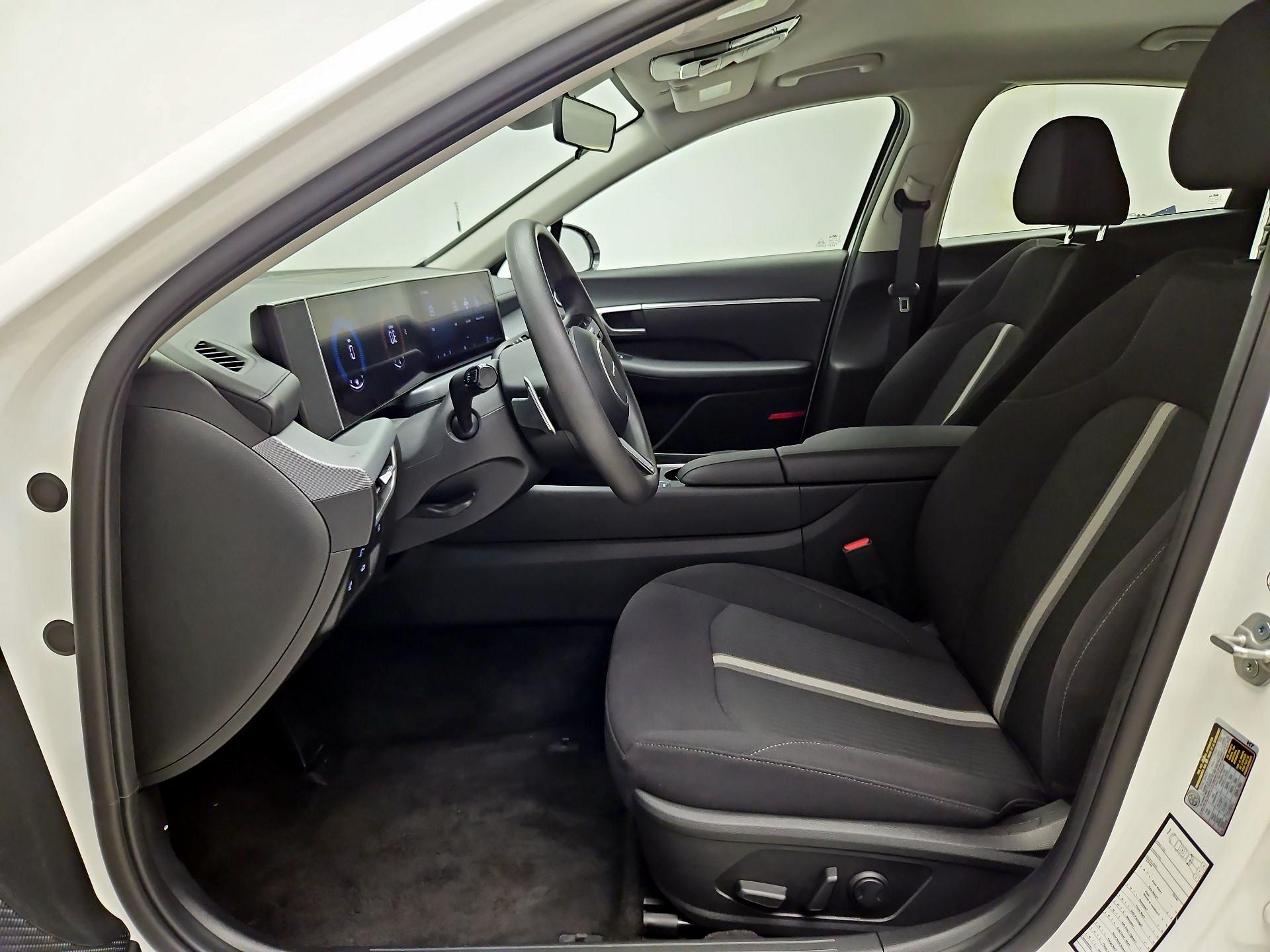 Thumbnail: 2025 Hyundai Sonata - 11