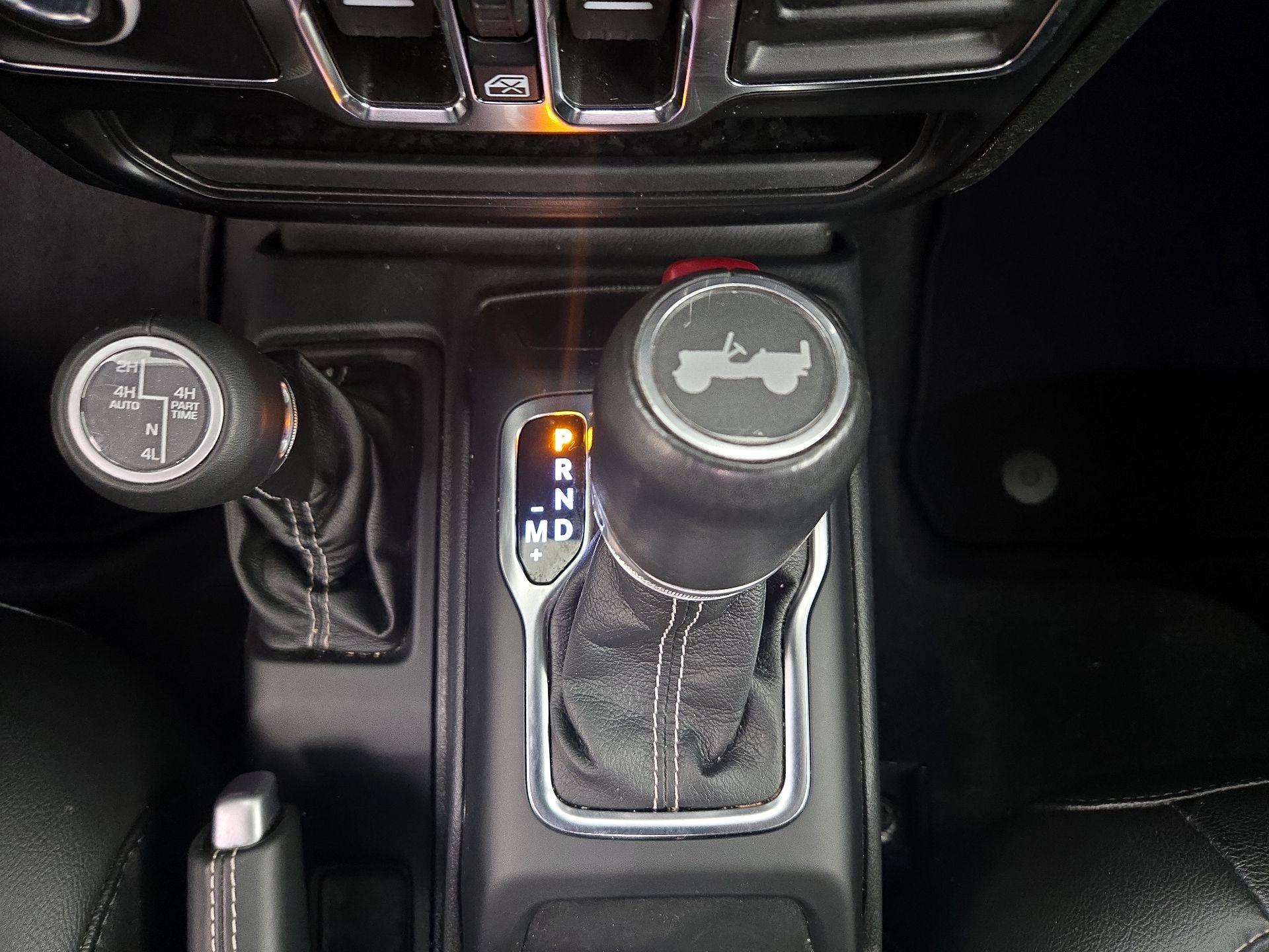 Thumbnail: 2021 Jeep Wrangler - 18