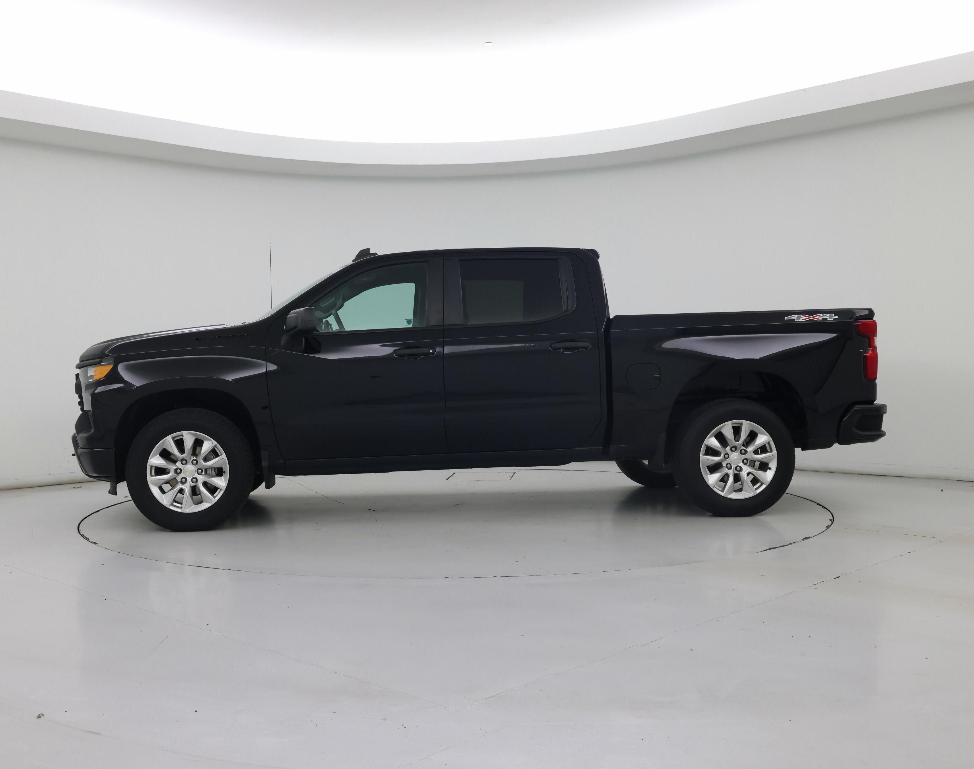 Thumbnail: 2023 Chevrolet Silverado 1500 - 3