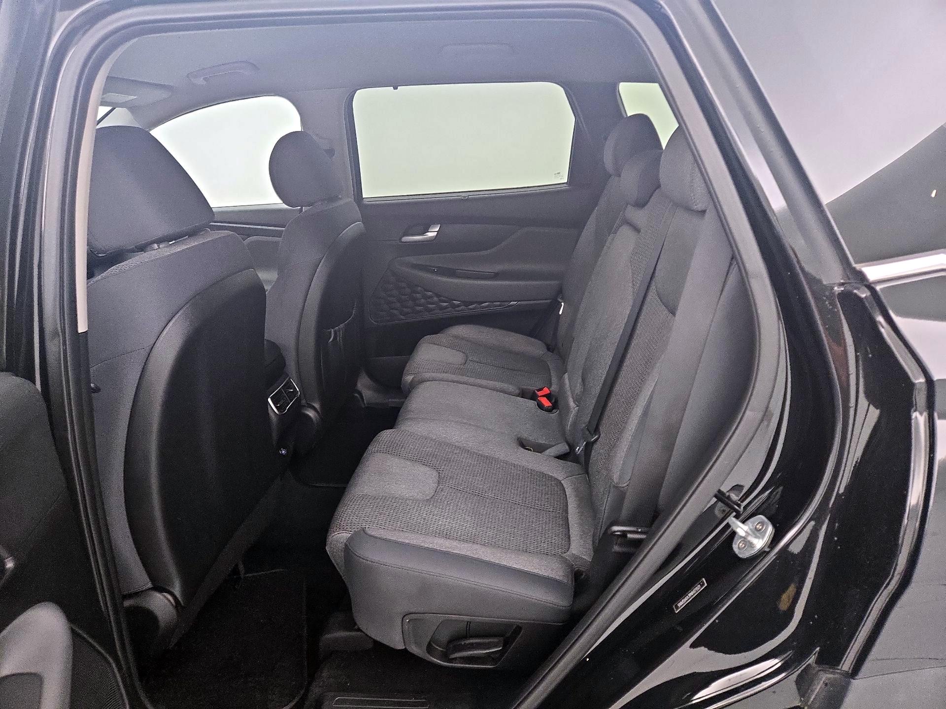 Thumbnail: 2022 Hyundai Santa Fe - 19