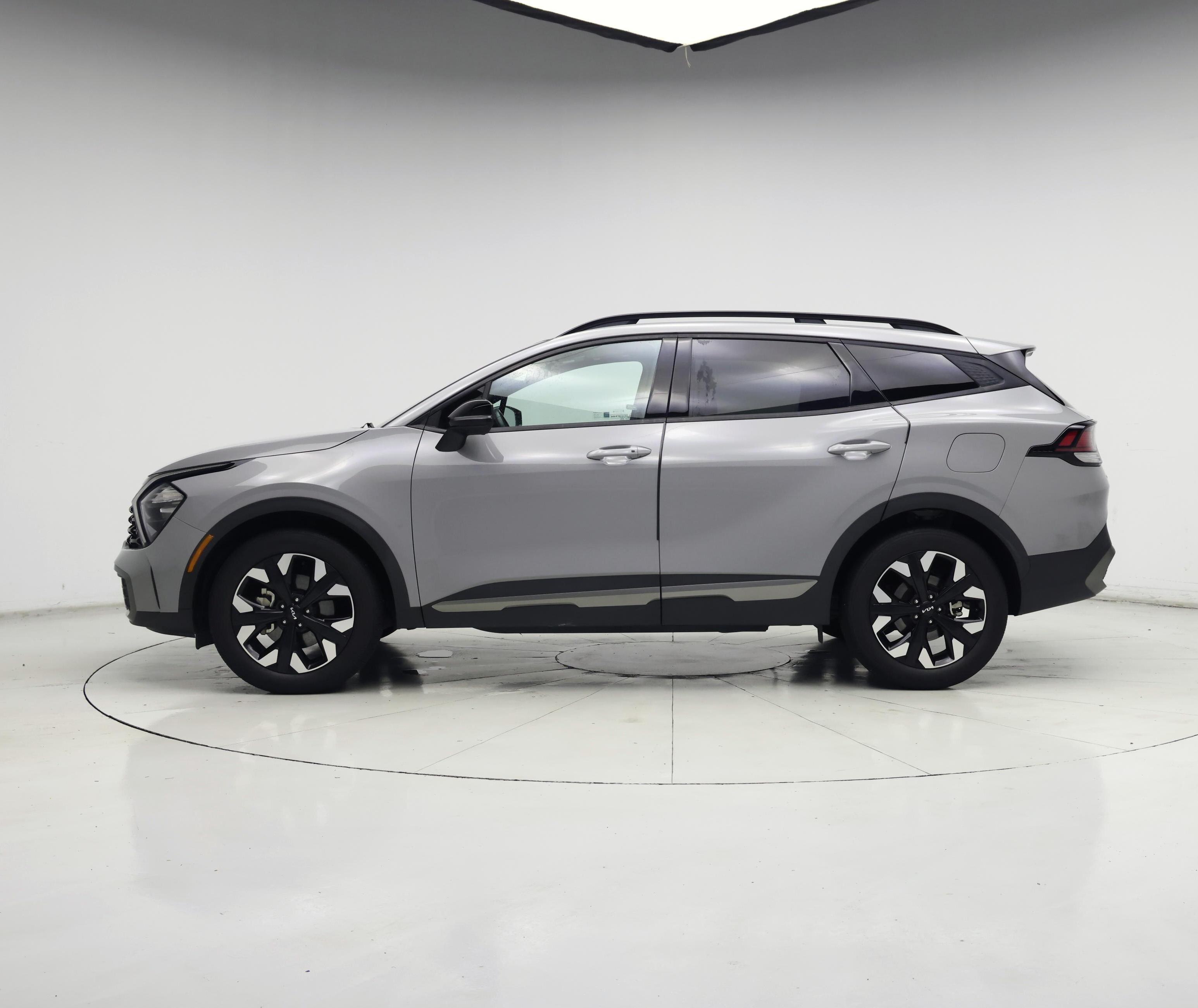 Thumbnail: 2023 Kia Sportage - 3