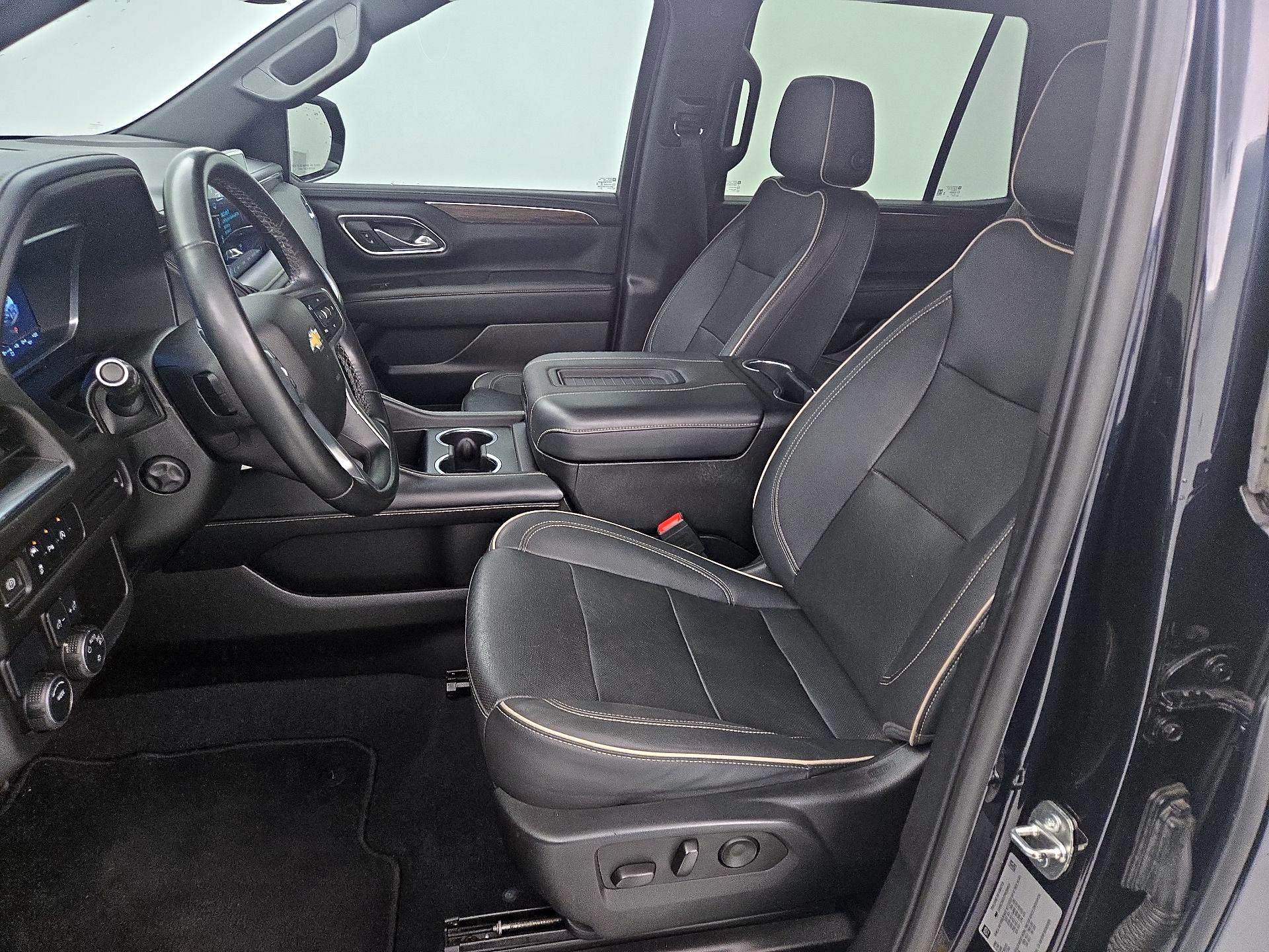 Thumbnail: 2023 Chevrolet Tahoe - 11