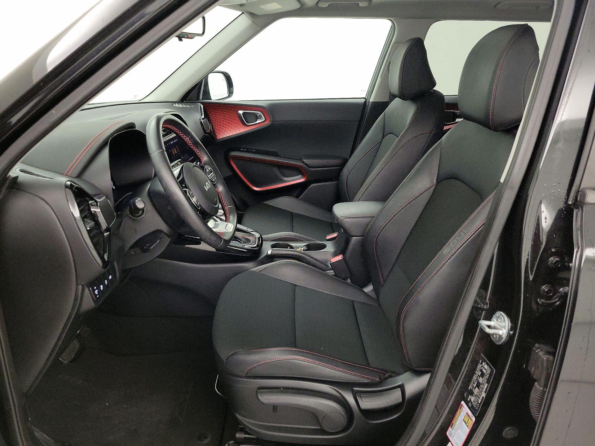 Thumbnail: 2023 Kia Soul - 11
