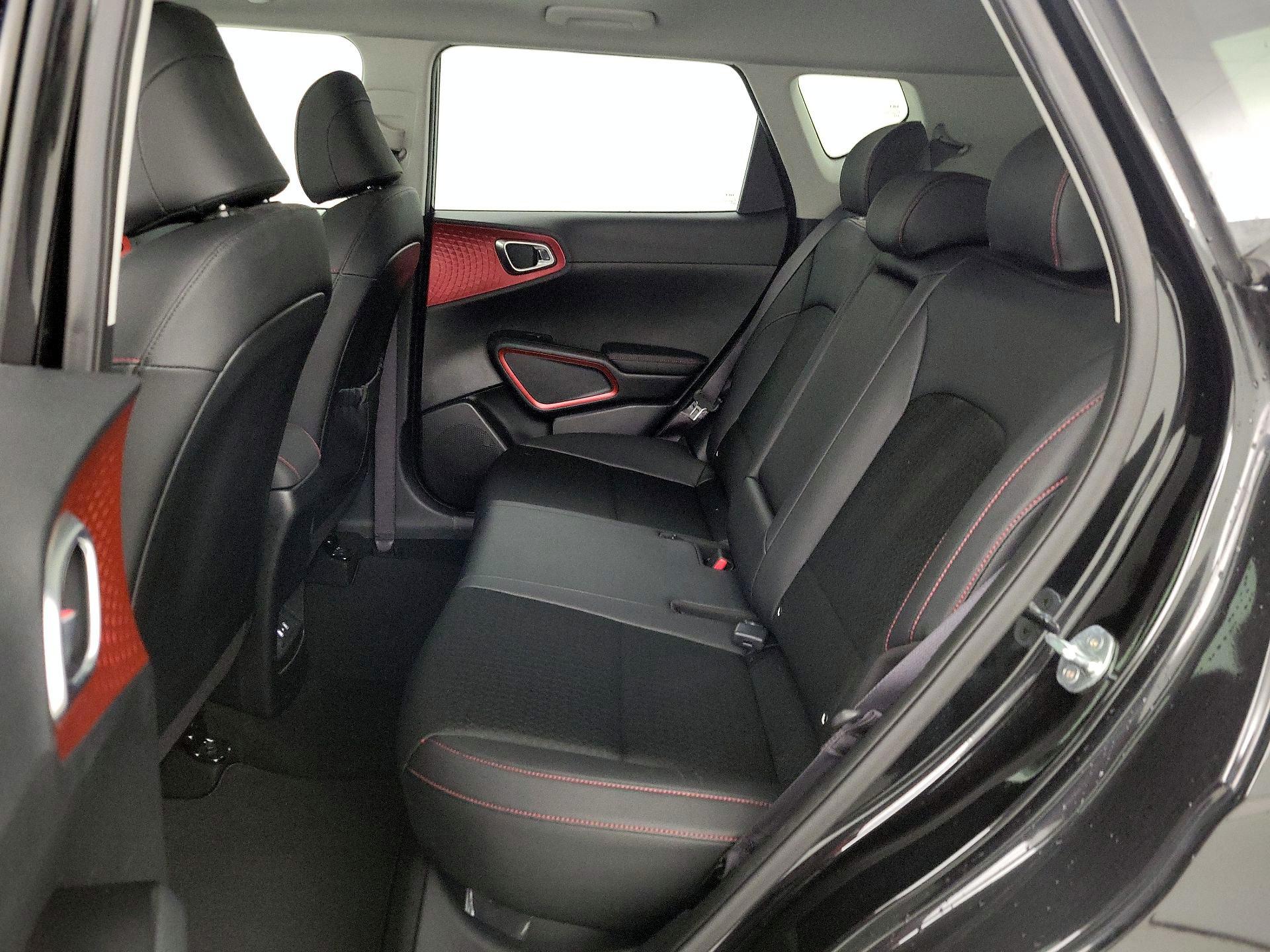 Thumbnail: 2023 Kia Soul - 20