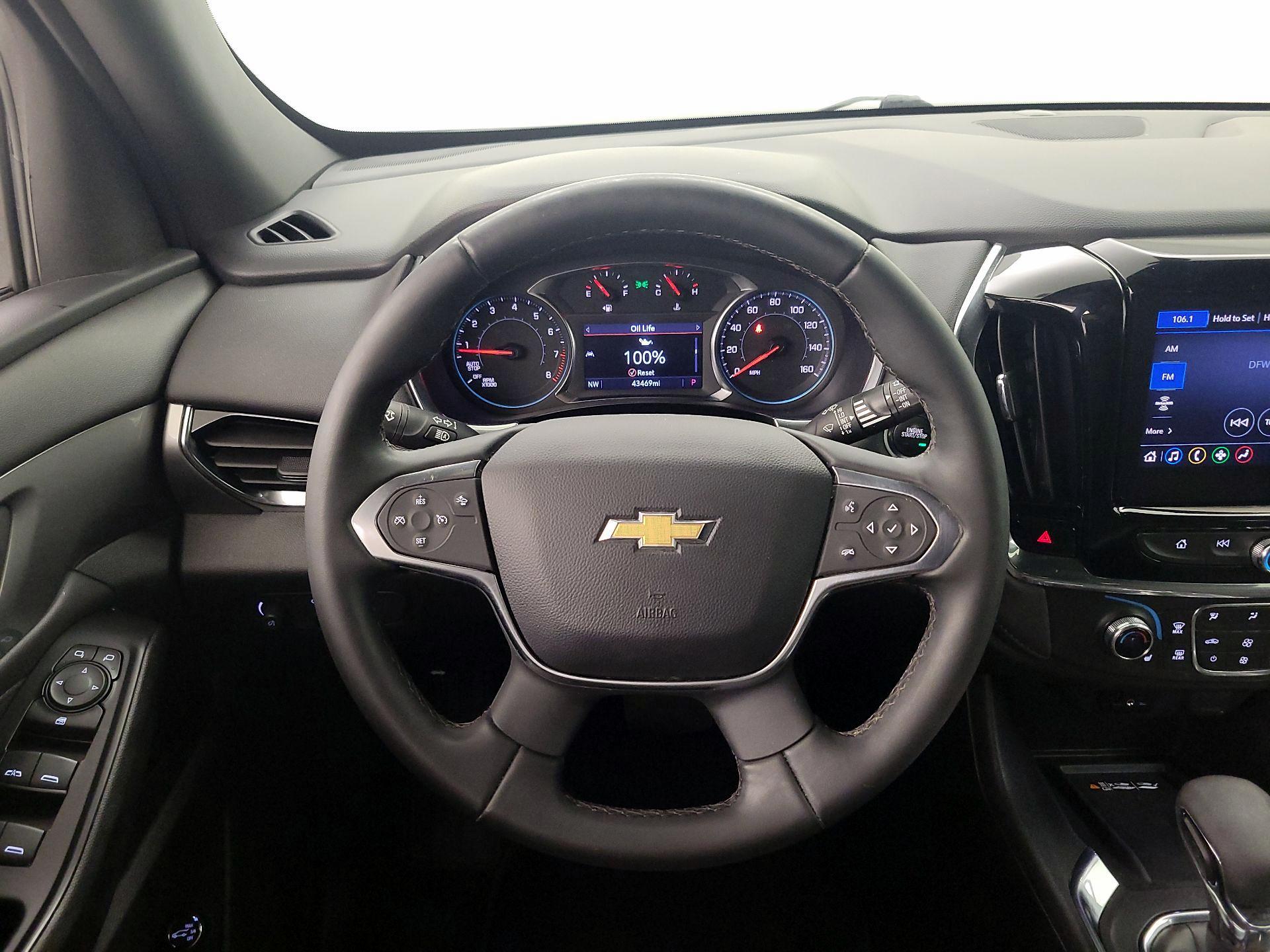 Thumbnail: 2023 Chevrolet Traverse - 10