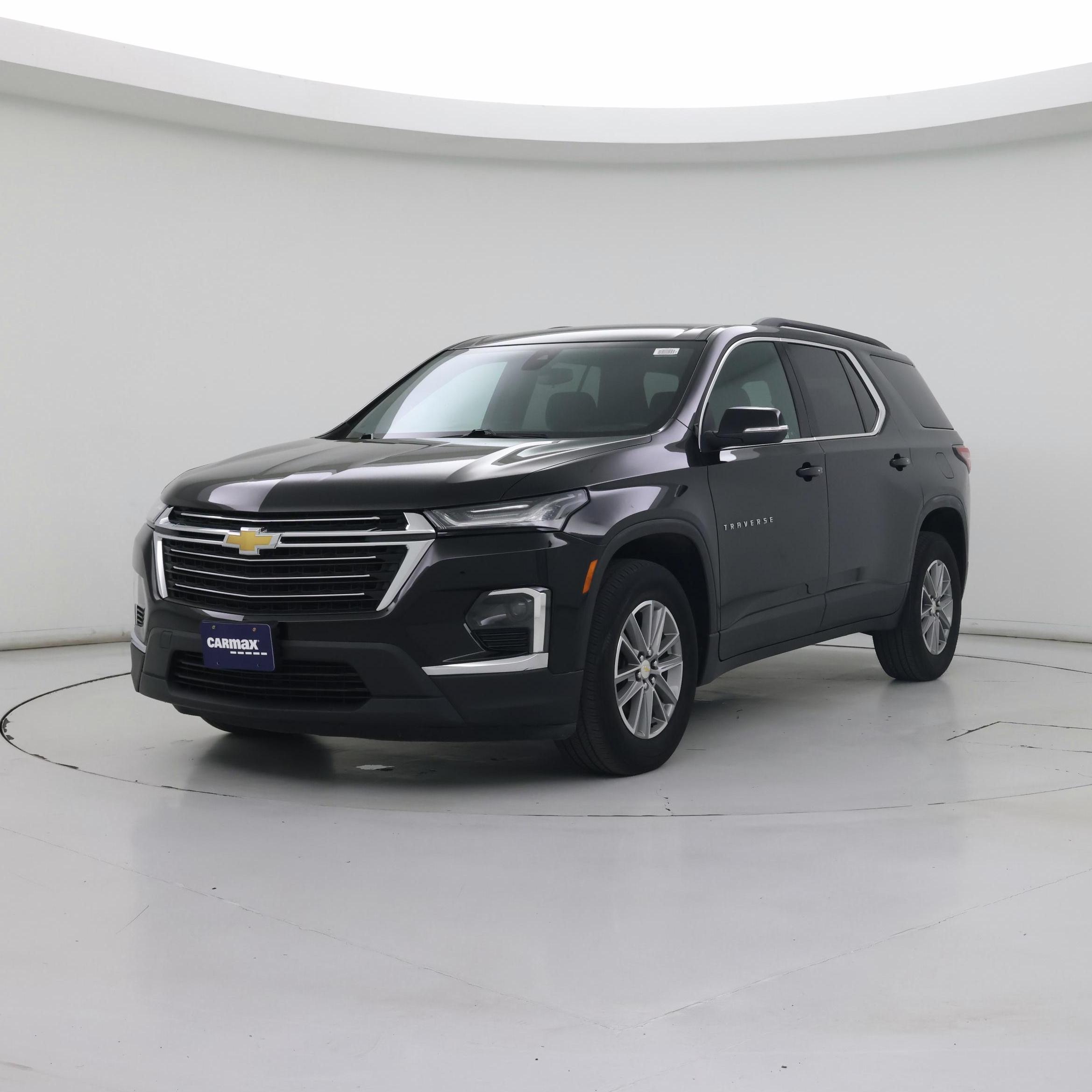 Thumbnail: 2023 Chevrolet Traverse - 4