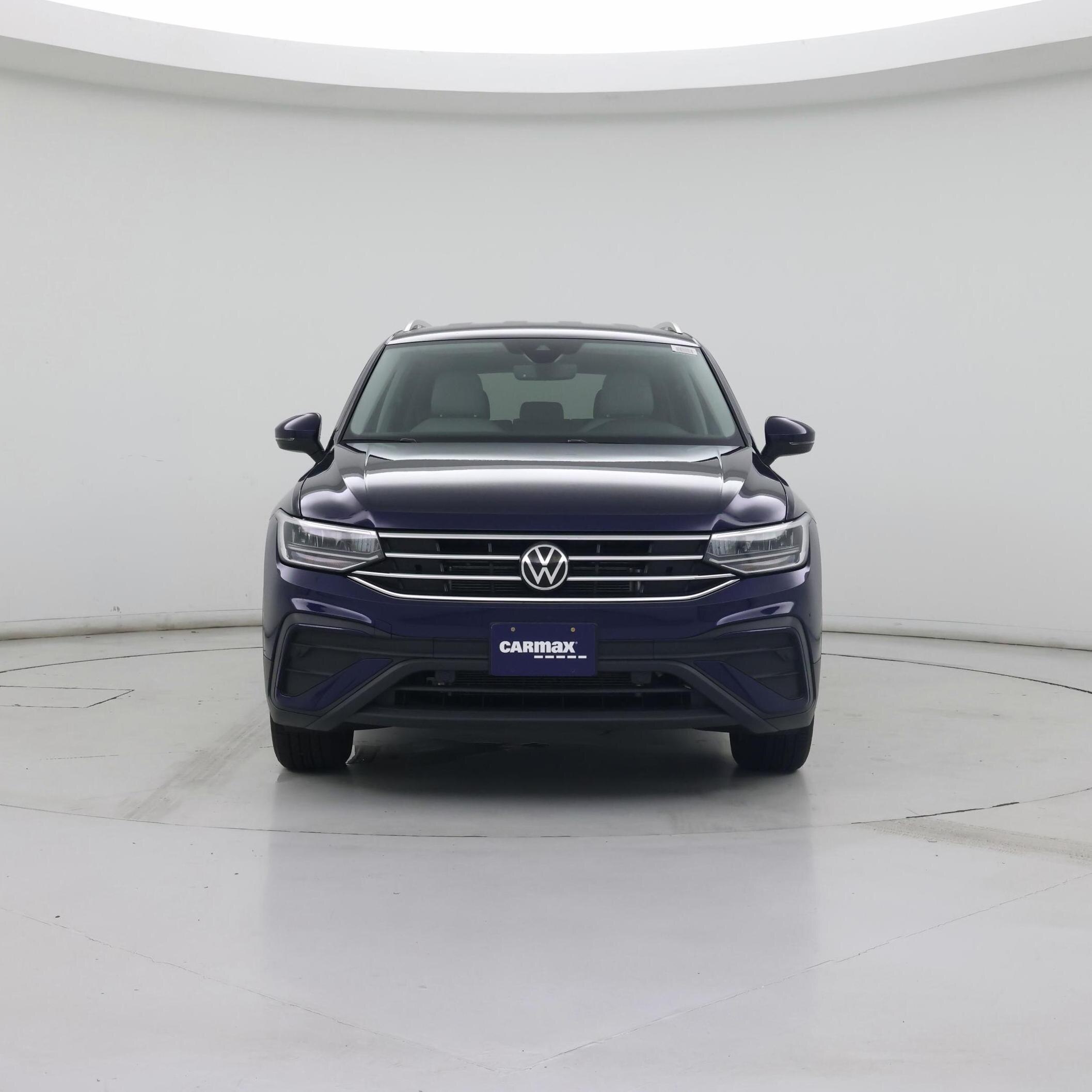 Thumbnail: 2023 Volkswagen Tiguan - 5