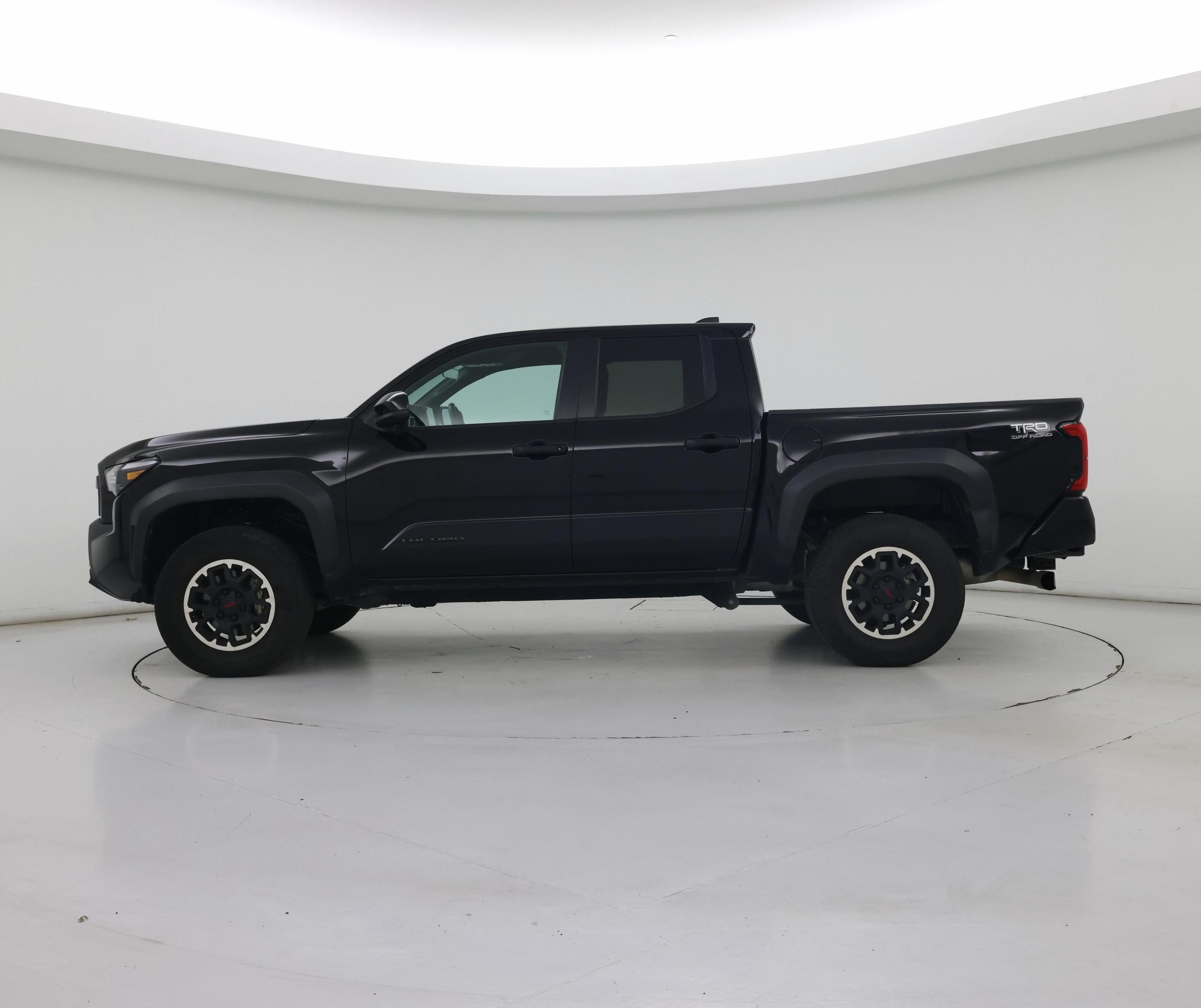 Thumbnail: 2024 Toyota Tacoma - 3