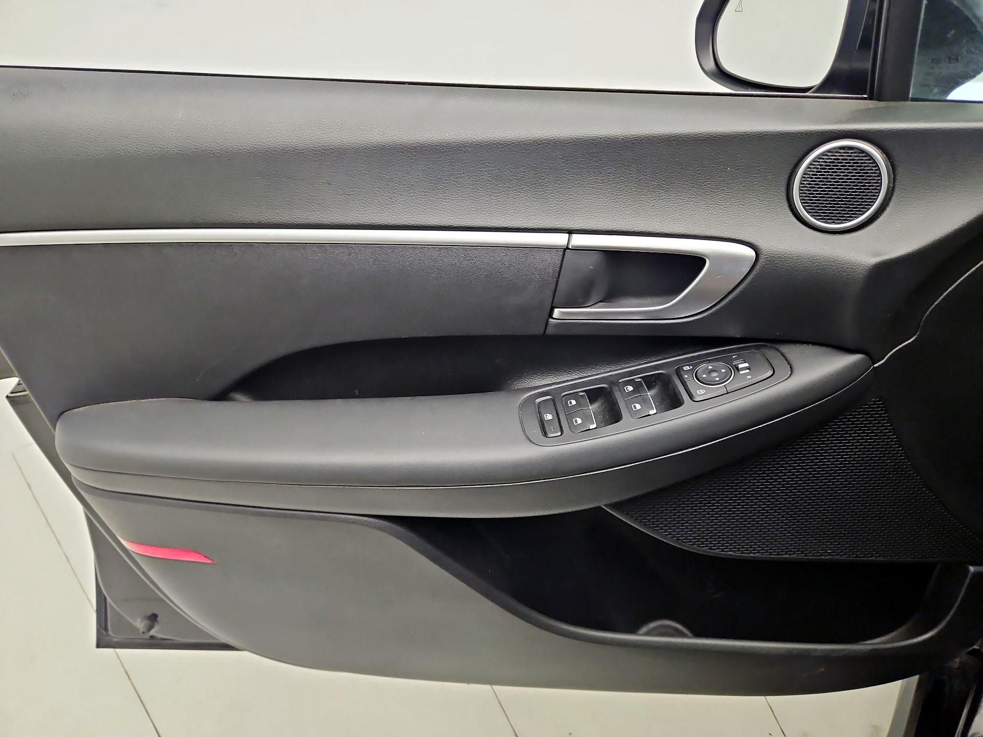 Thumbnail: 2025 Hyundai Sonata - 12