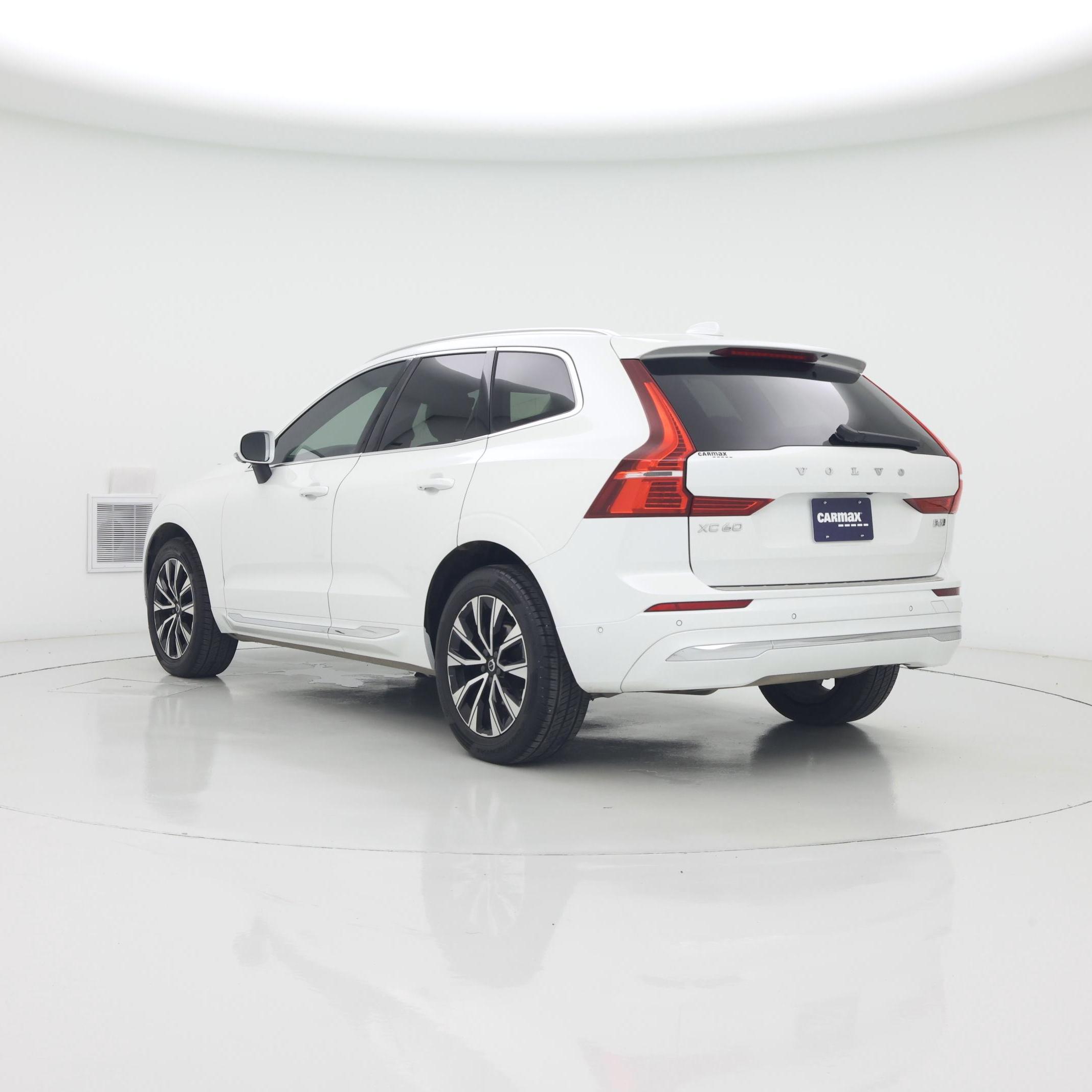 Thumbnail: 2023 Volvo XC60 - 2