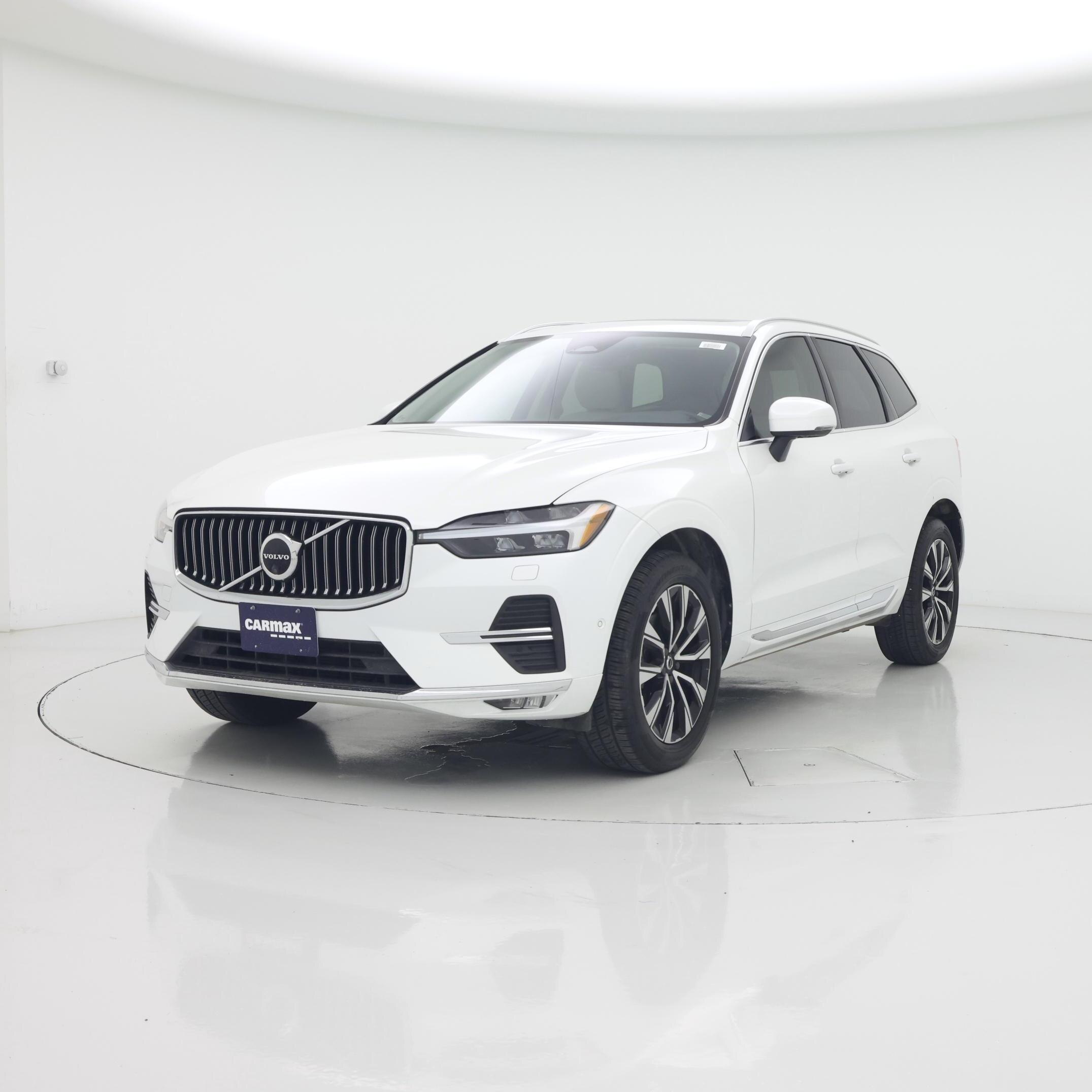 Thumbnail: 2023 Volvo XC60 - 4