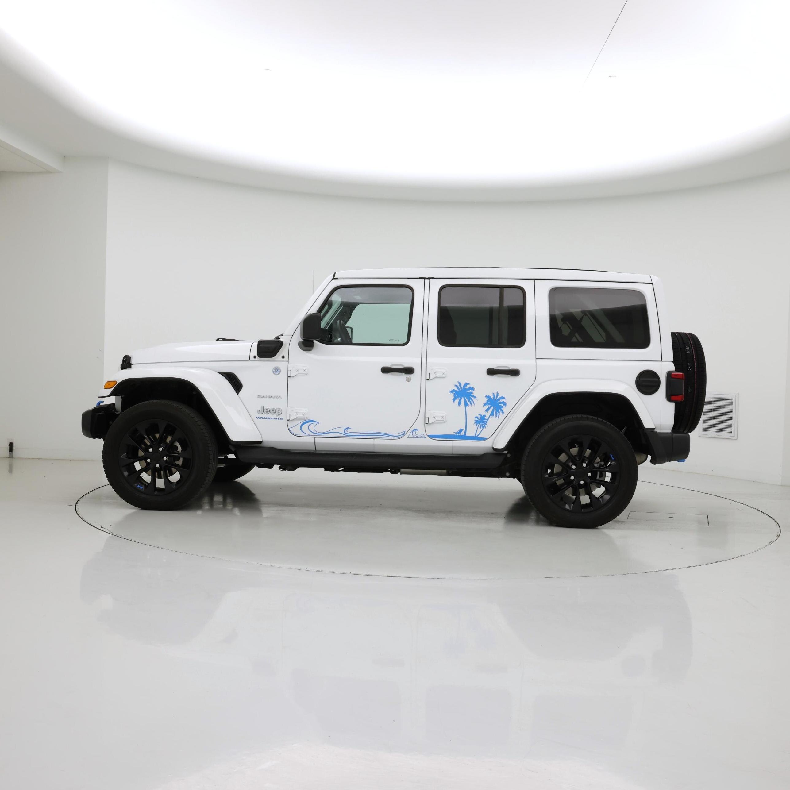 Thumbnail: 2023 Jeep Wrangler - 3