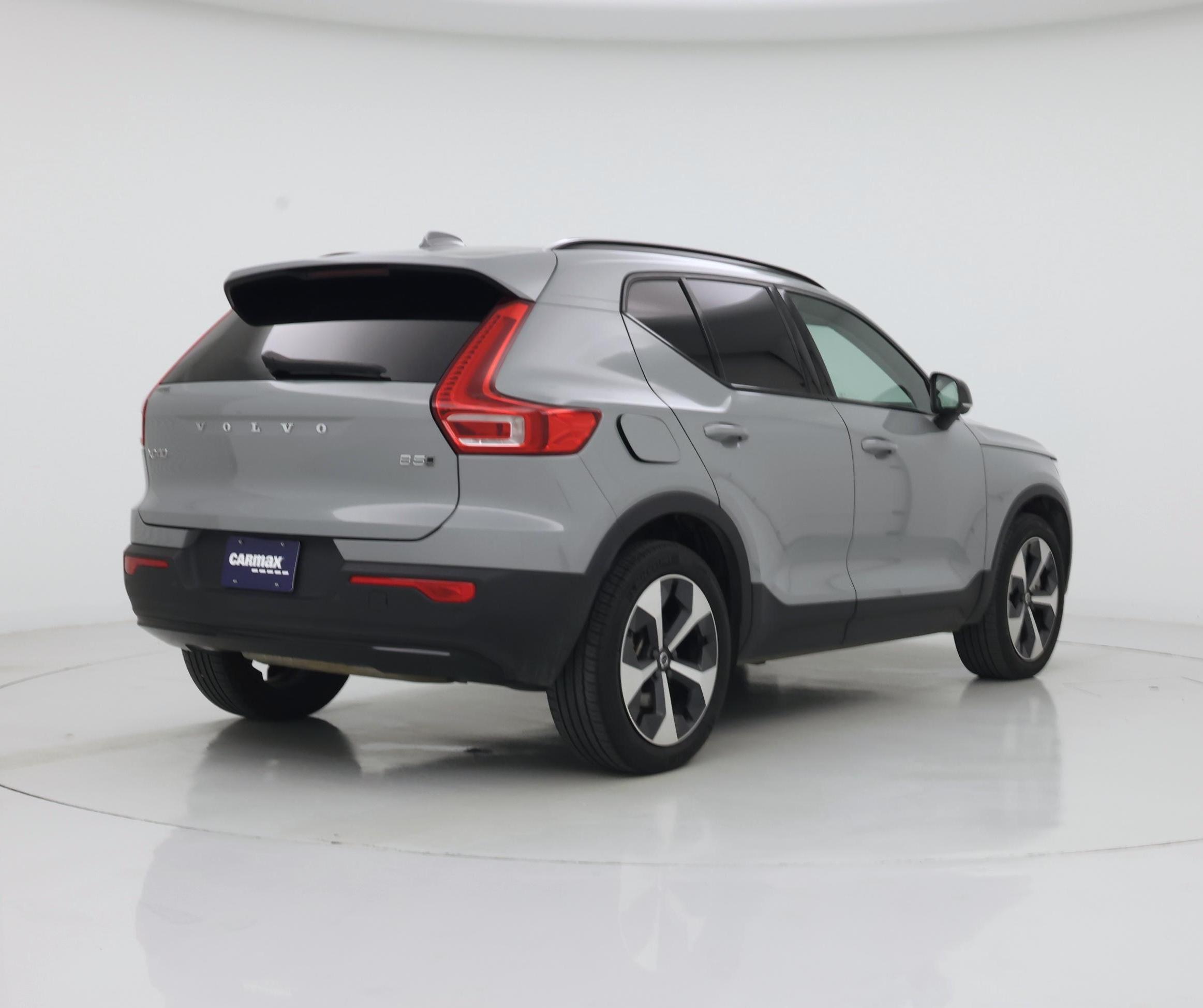 Thumbnail: 2024 Volvo XC40 - 8