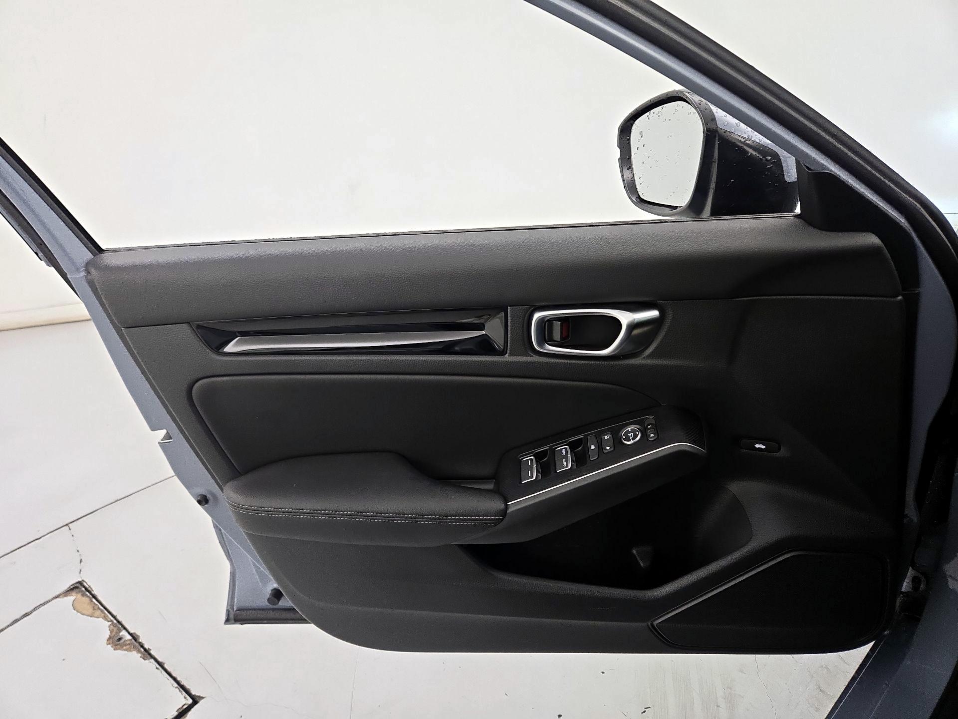 Thumbnail: 2024 Honda Civic - 12