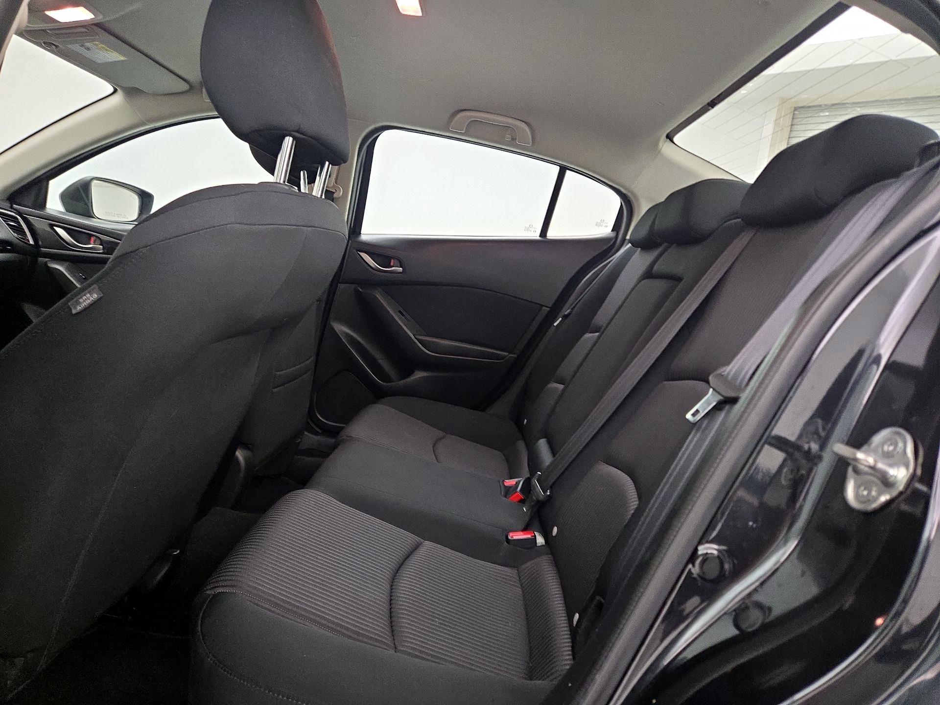 Thumbnail: 2015 Mazda Mazda3 - 19
