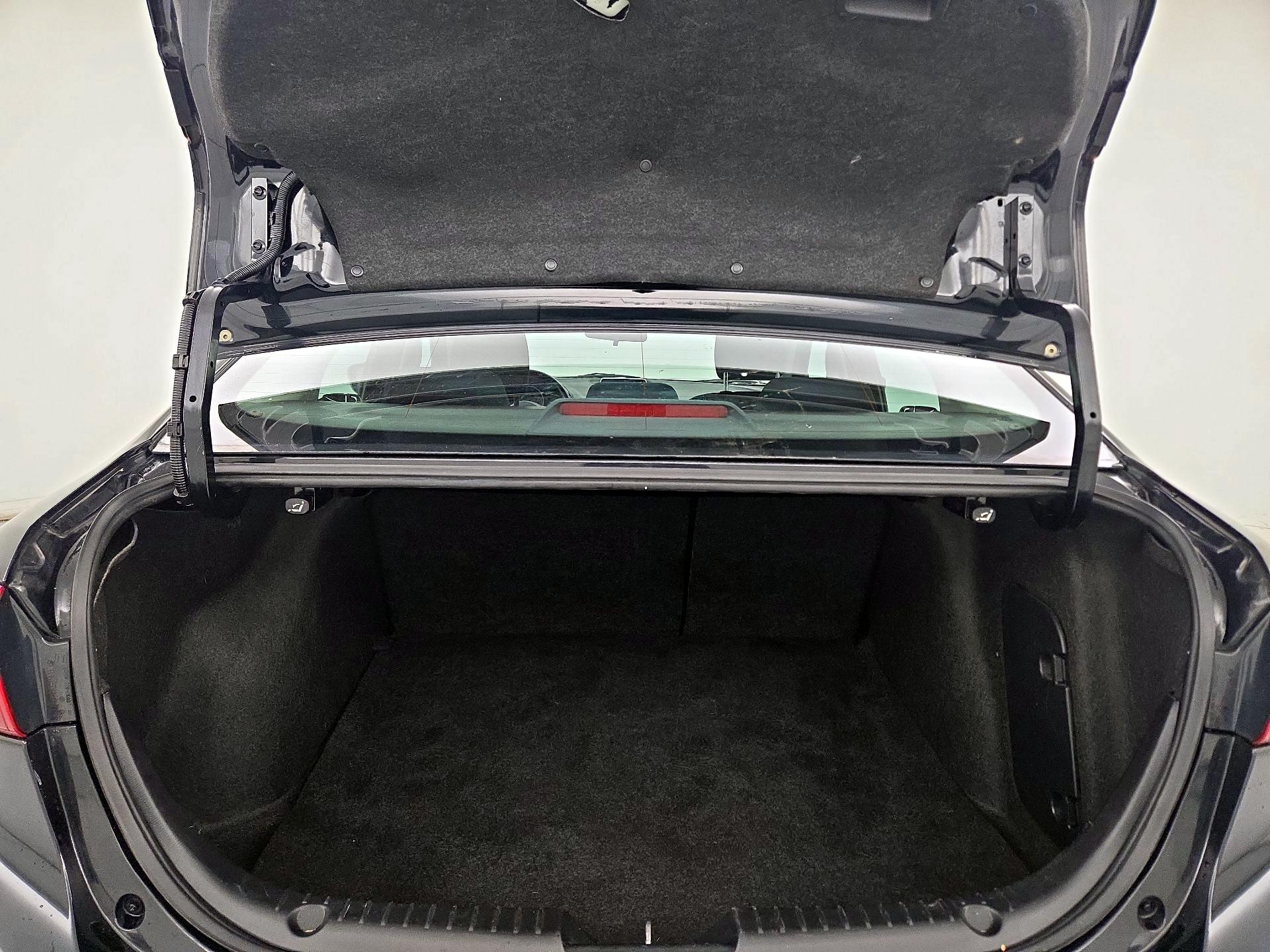 Thumbnail: 2015 Mazda Mazda3 - 20