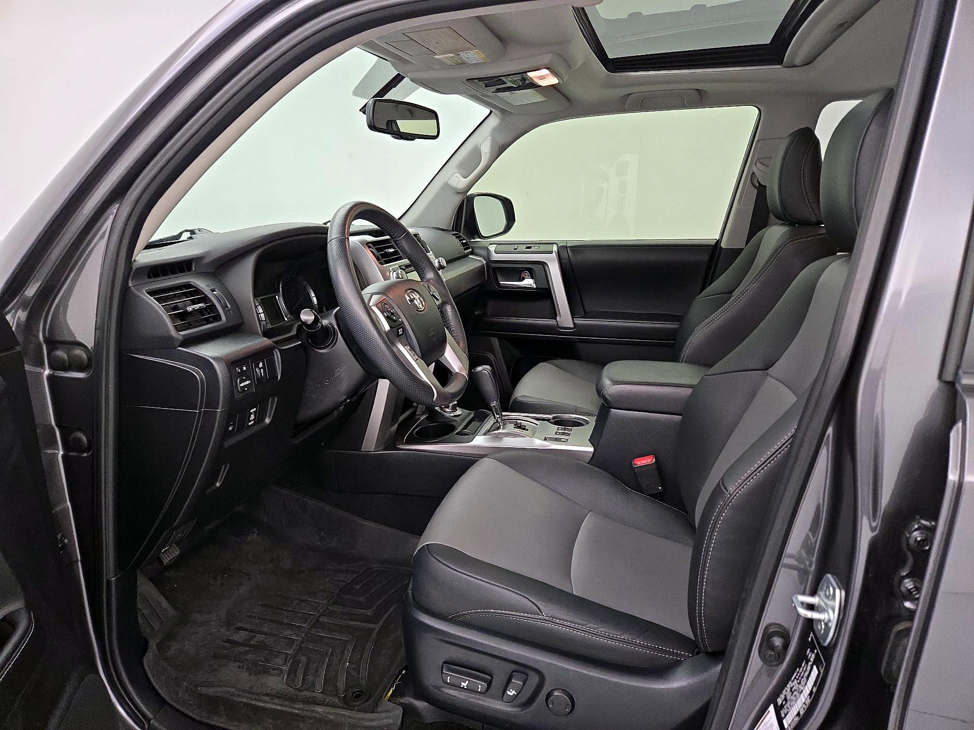 Thumbnail: 2019 Toyota 4Runner - 11